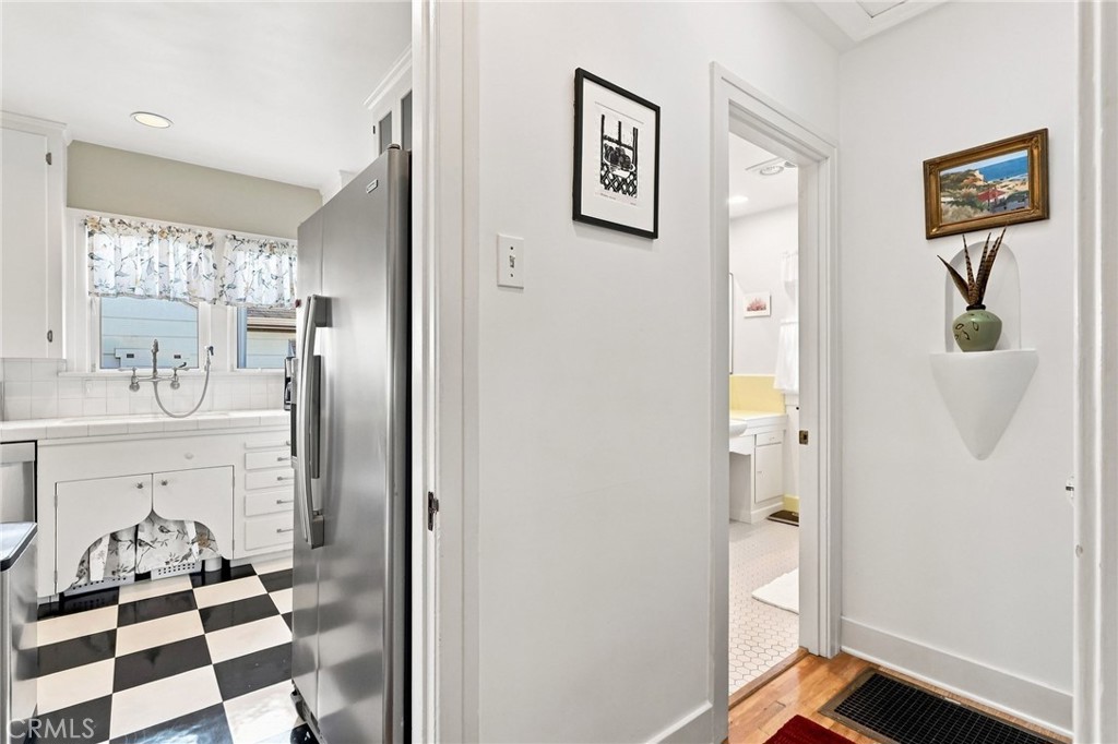 1227 W 17th Street