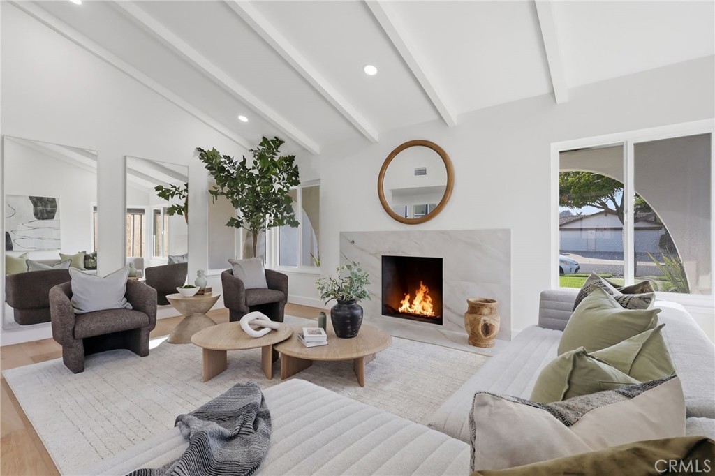 658 Santa Marguerita Drive