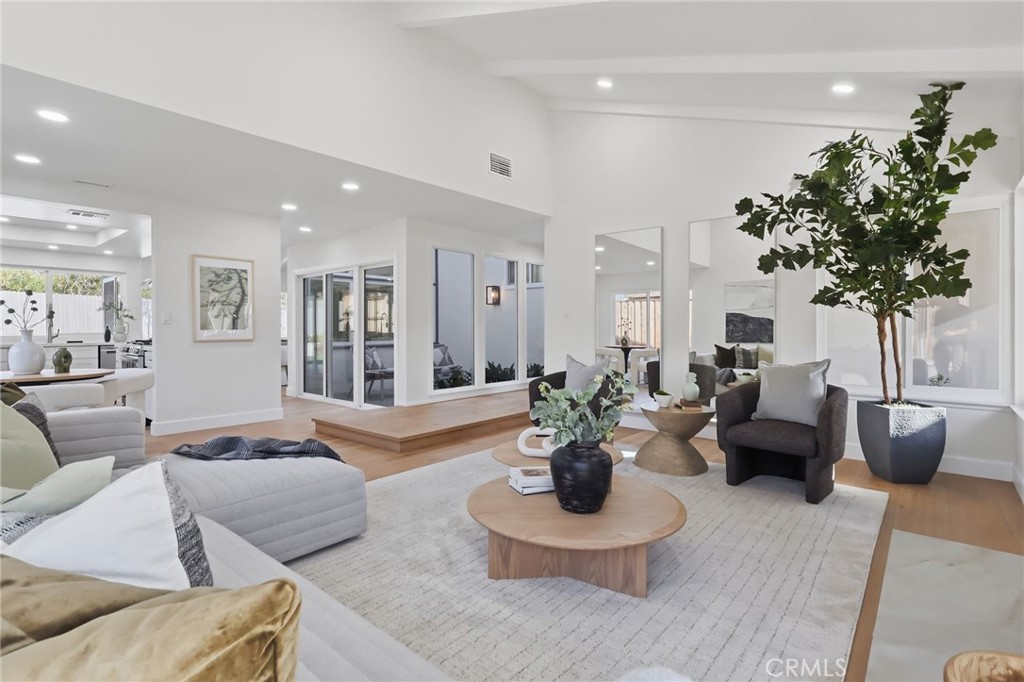 658 Santa Marguerita Drive