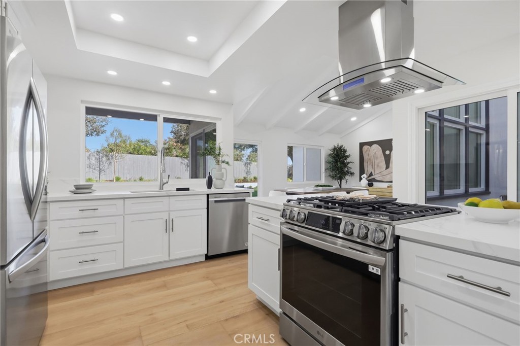 658 Santa Marguerita Drive