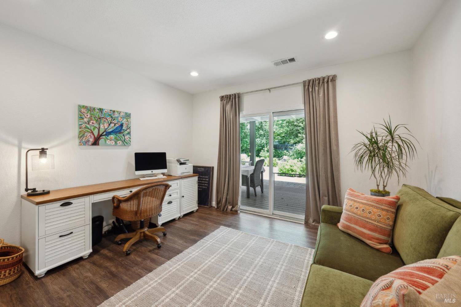 218 Middle Rincon Rd