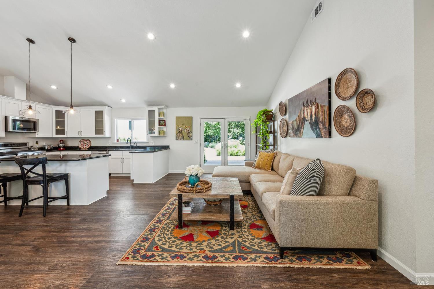 218 Middle Rincon Rd