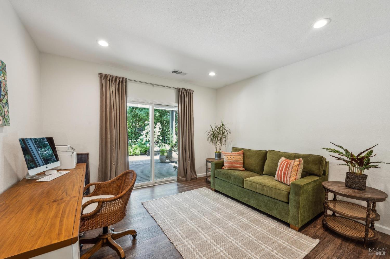 218 Middle Rincon Rd