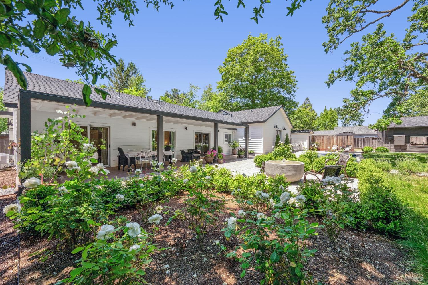 218 Middle Rincon Rd