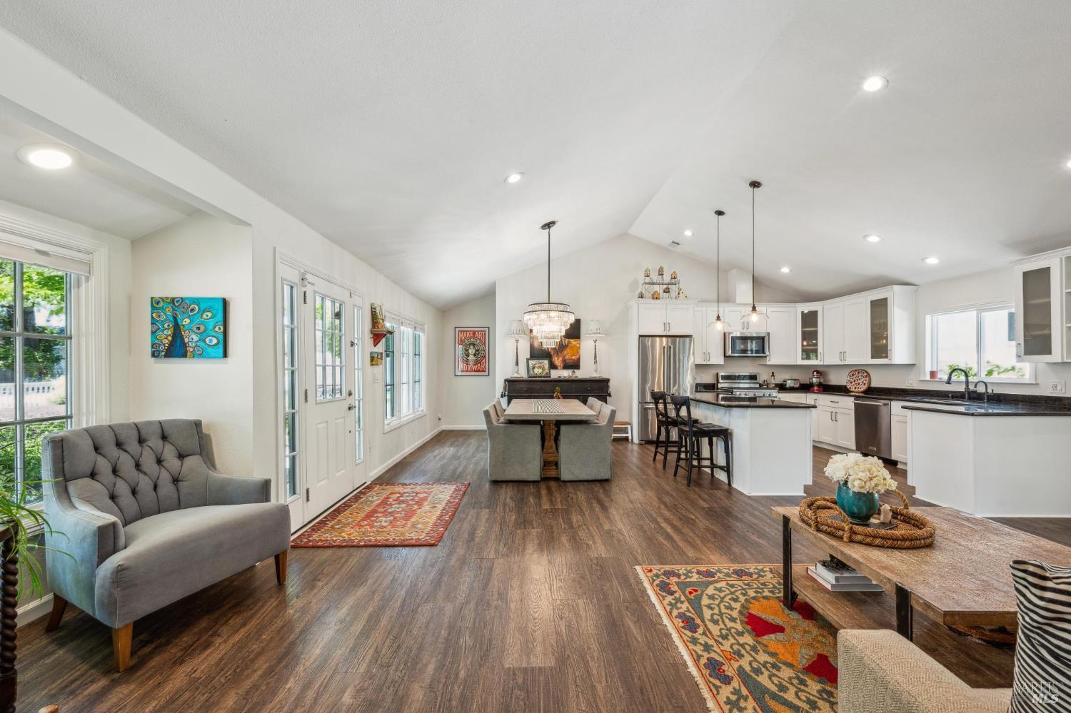 218 Middle Rincon Rd