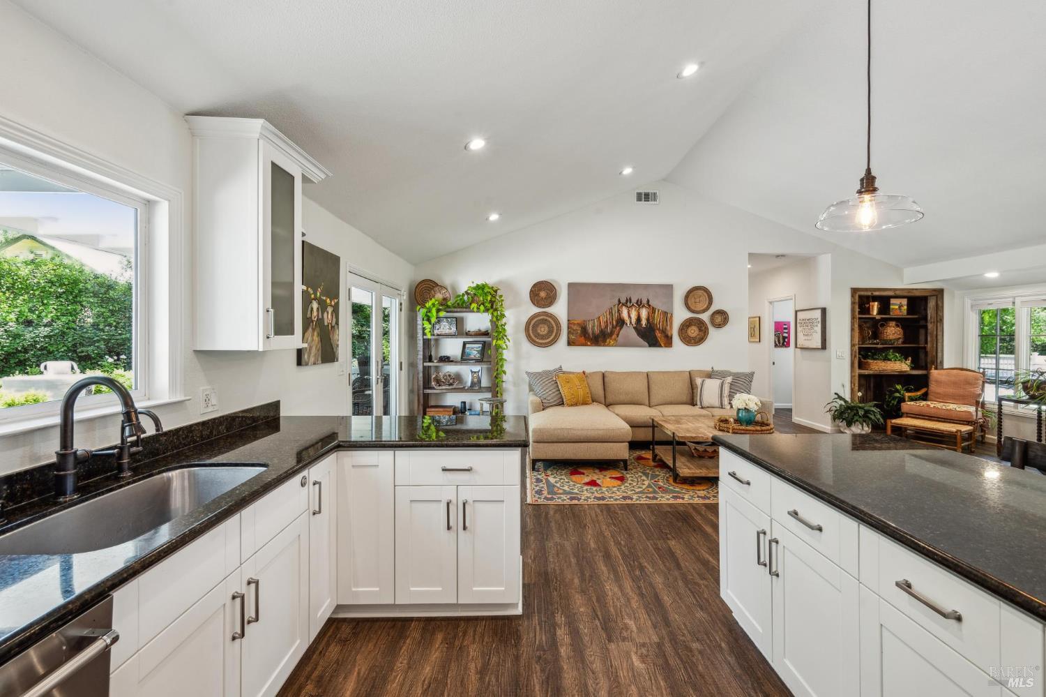 218 Middle Rincon Rd