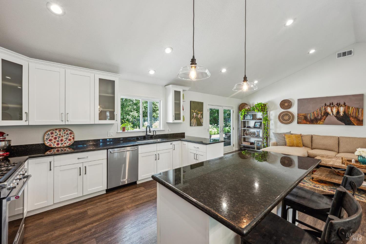 218 Middle Rincon Rd