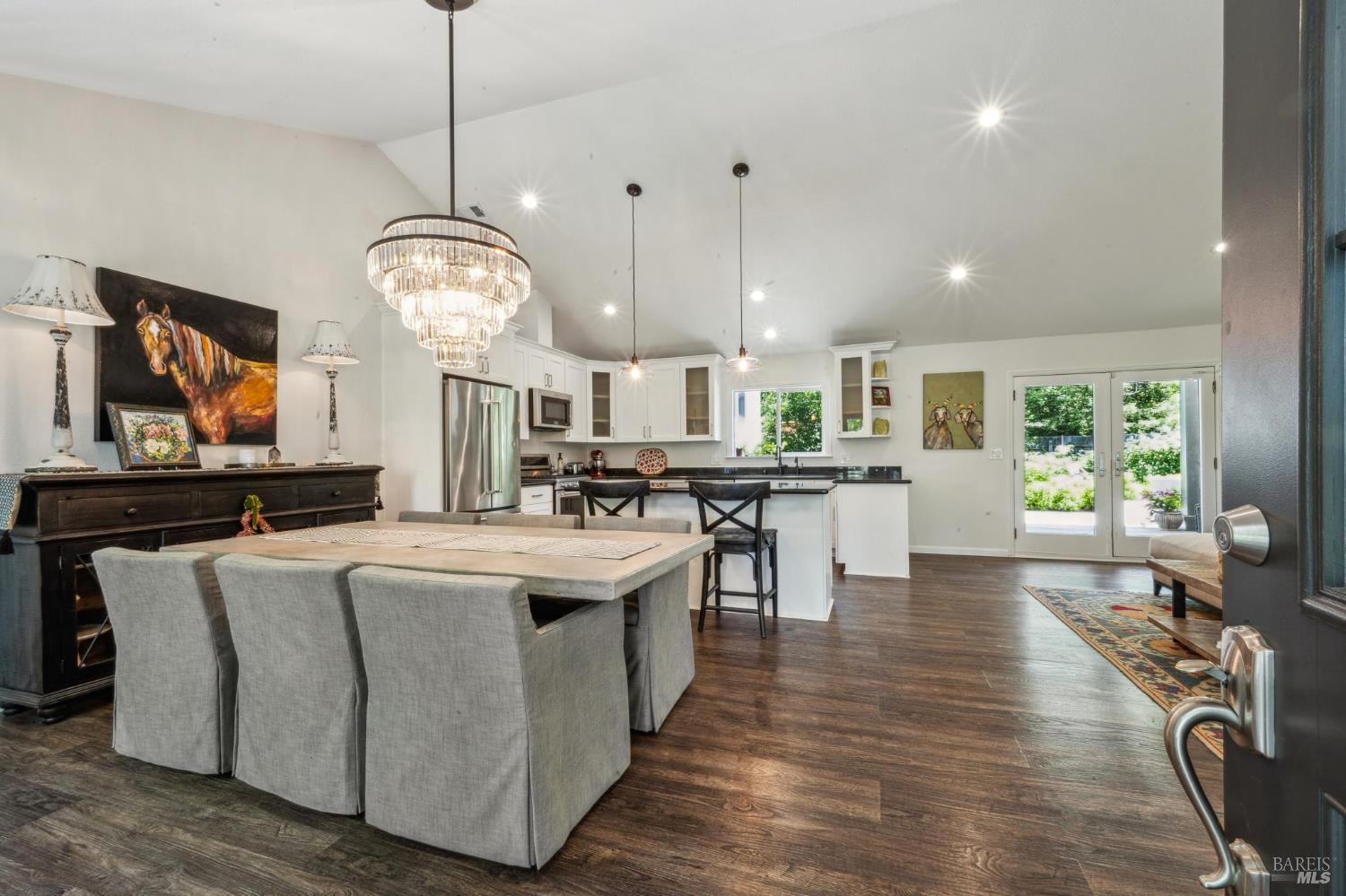 218 Middle Rincon Rd