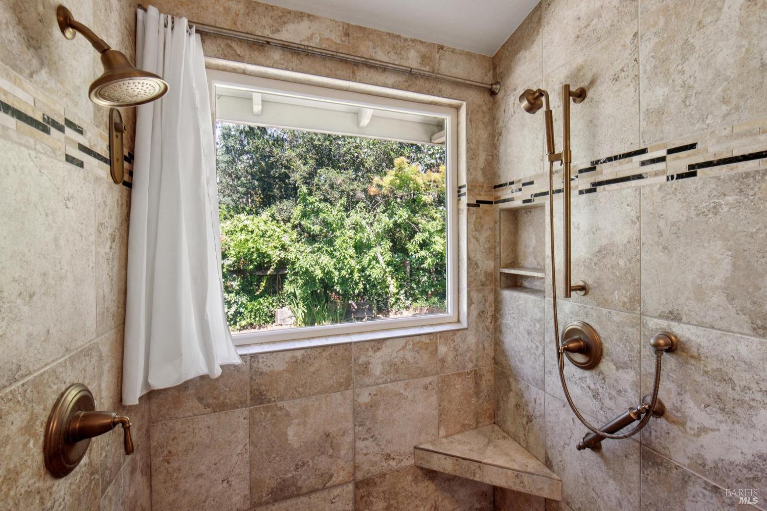 229 Buena Tierra Way