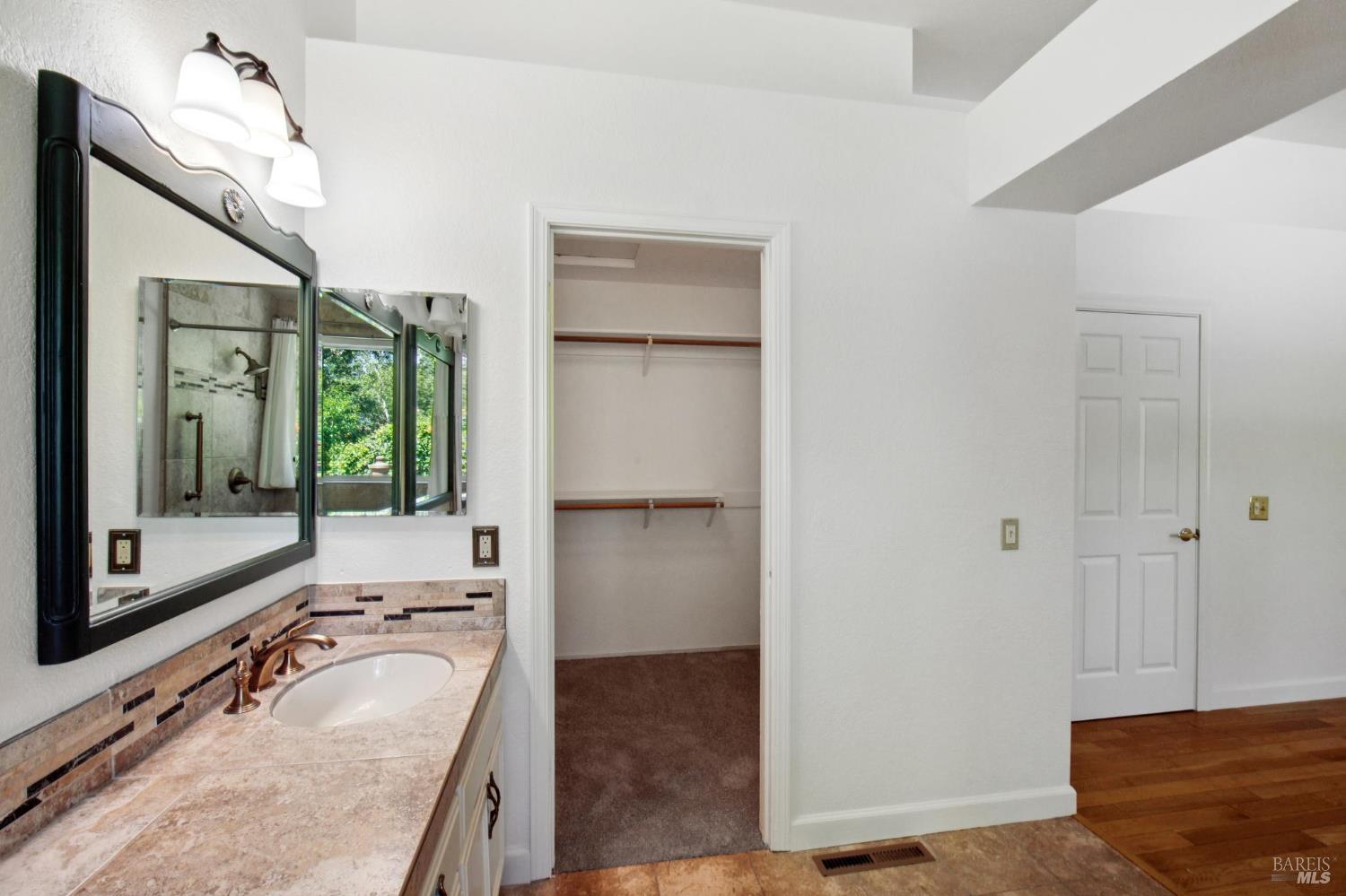 229 Buena Tierra Way