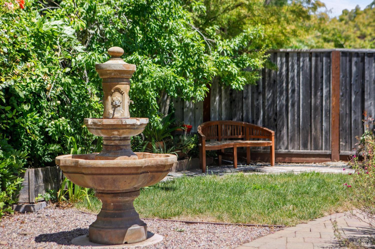 229 Buena Tierra Way