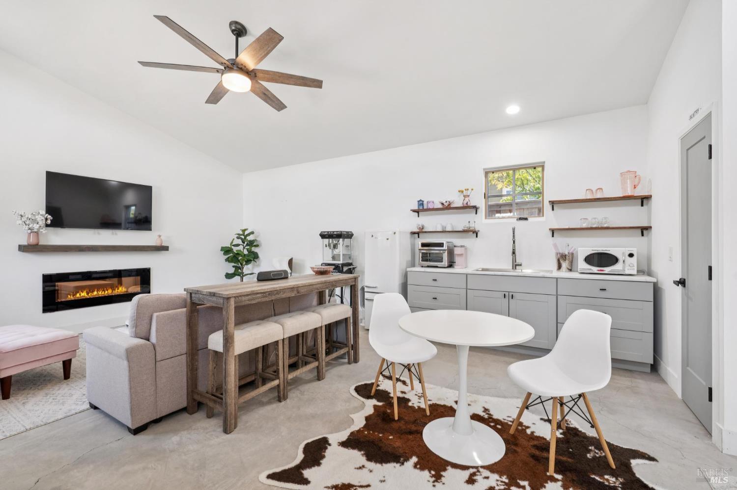 205 Ursuline Rd