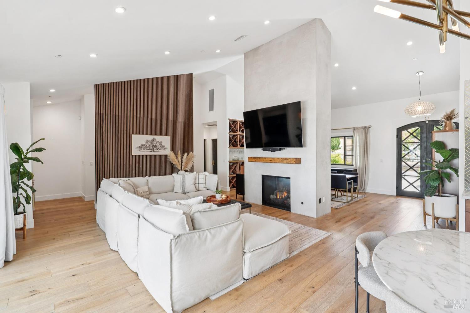 205 Ursuline Rd