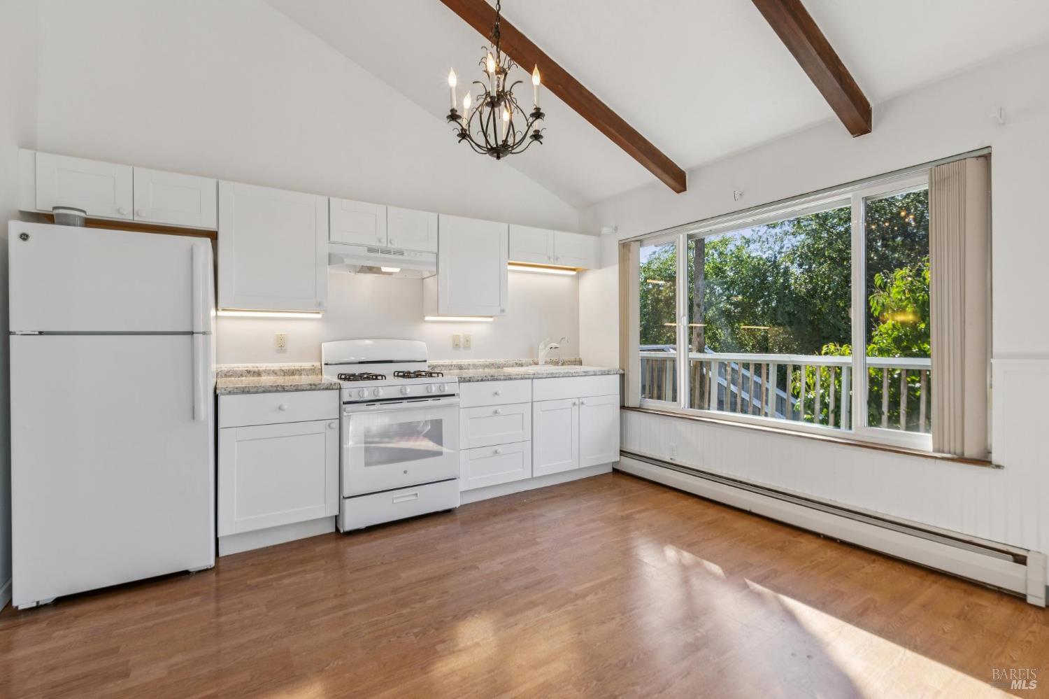 4050 Sonoma Mountain Rd