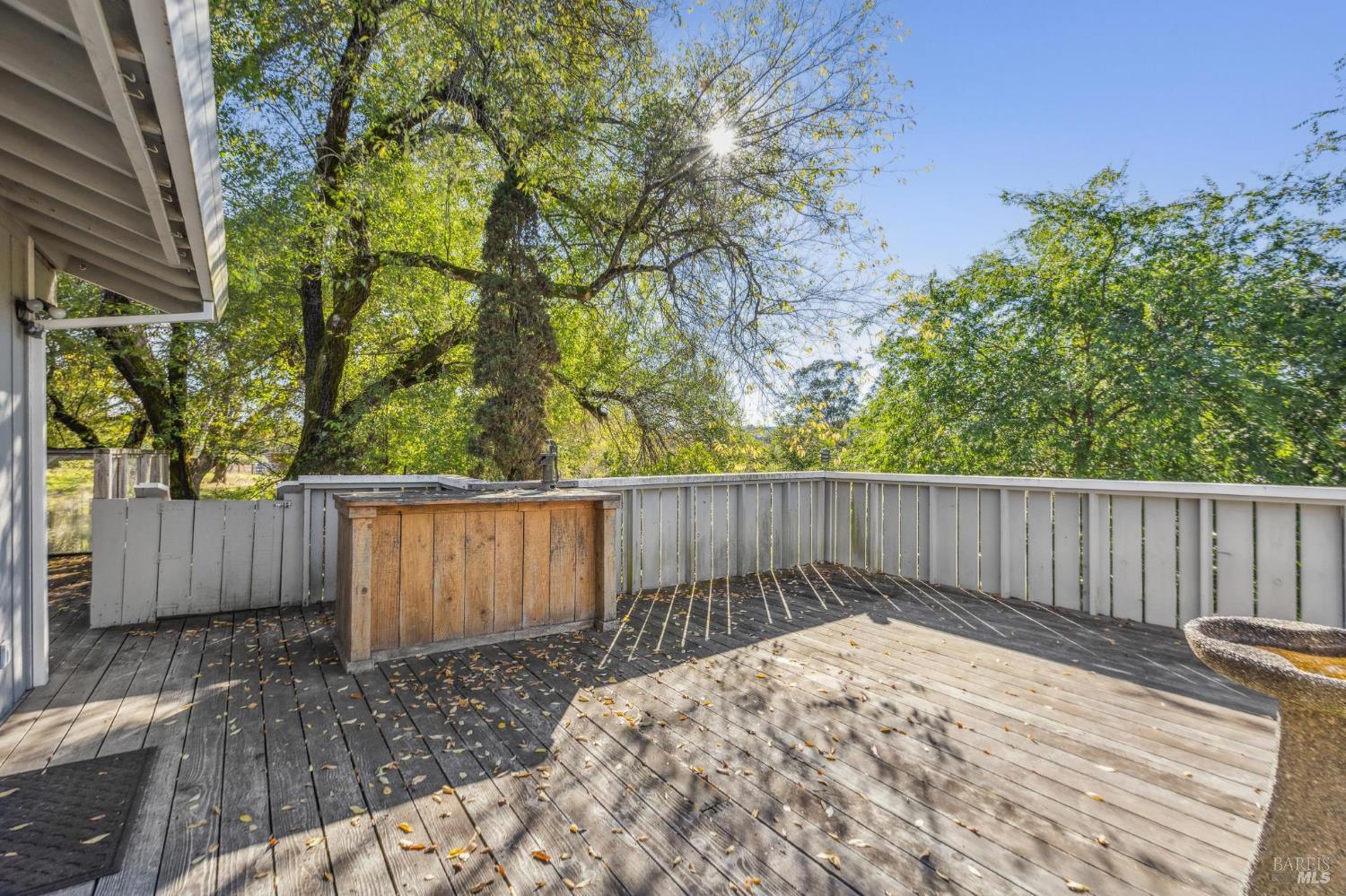 4050 Sonoma Mountain Rd