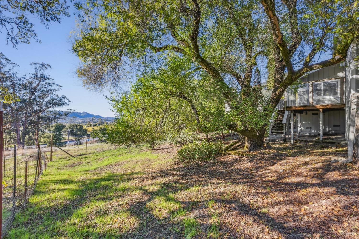 4050 Sonoma Mountain Rd