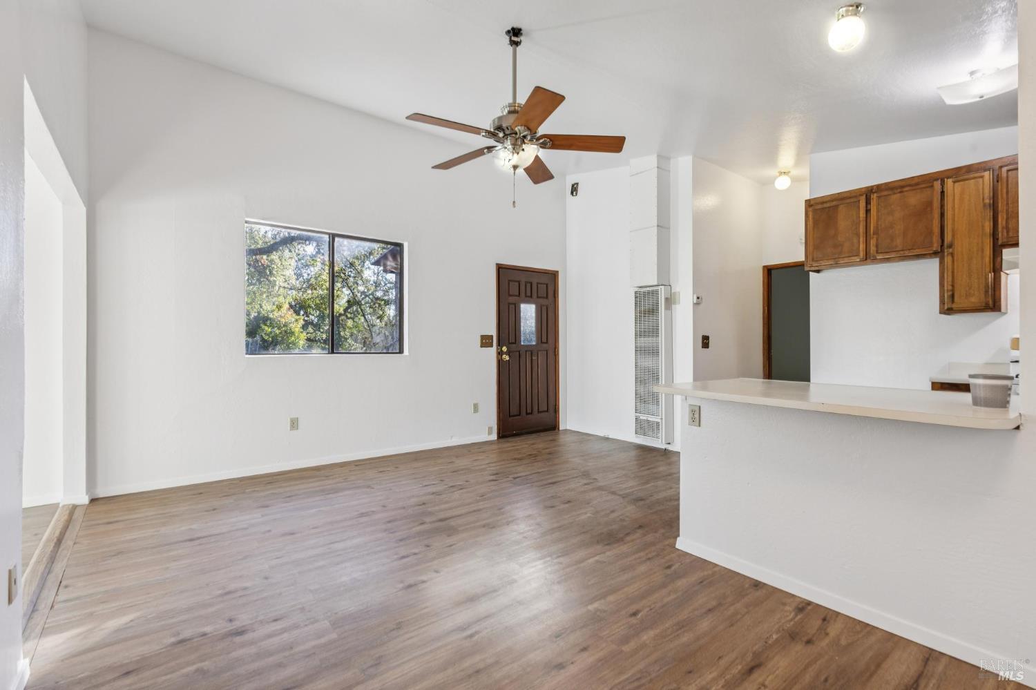 4050 Sonoma Mountain Rd