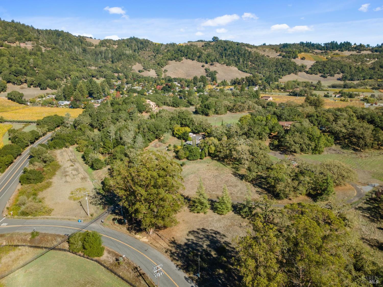 4050 Sonoma Mountain Rd