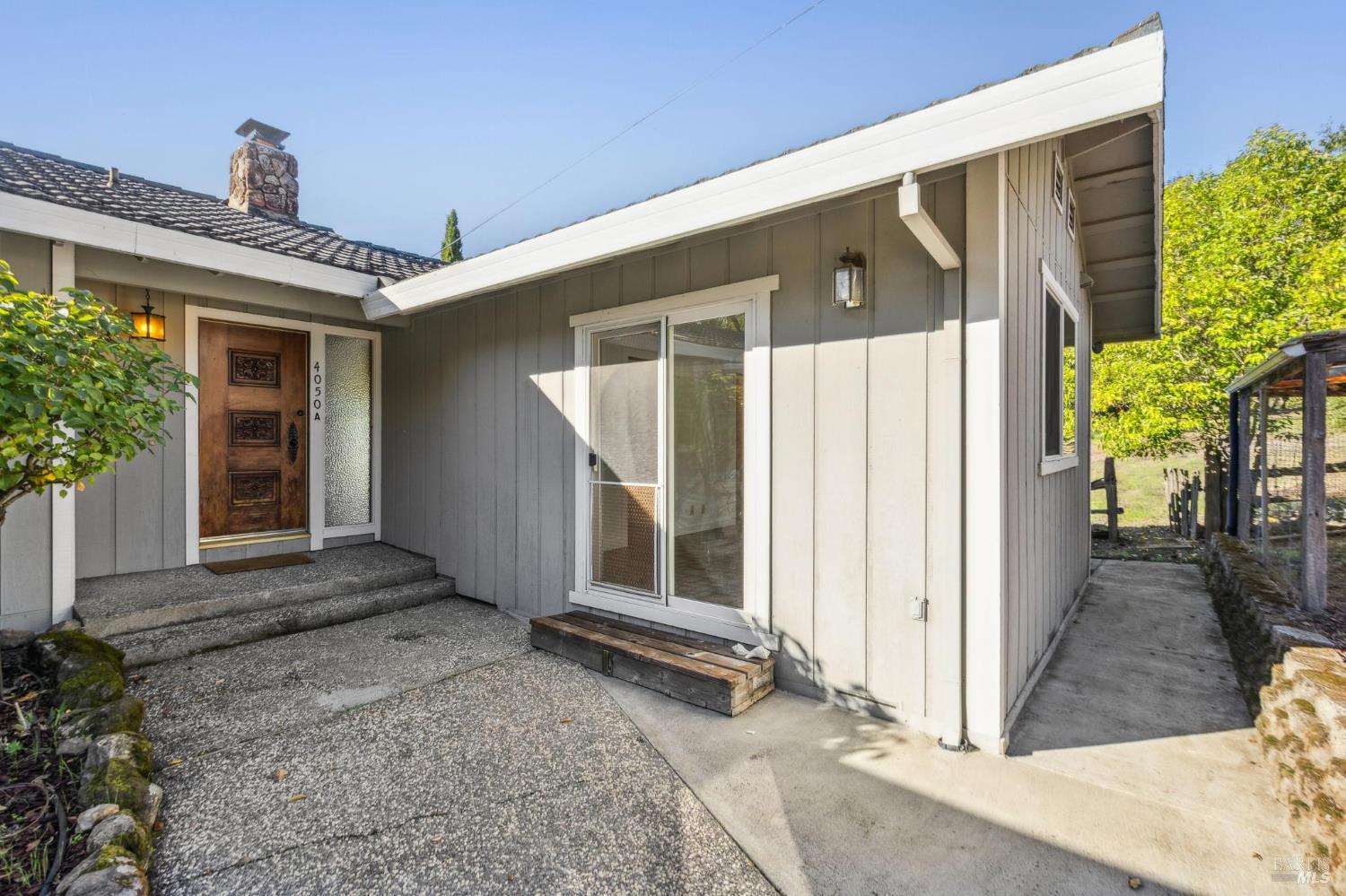 4050 Sonoma Mountain Rd