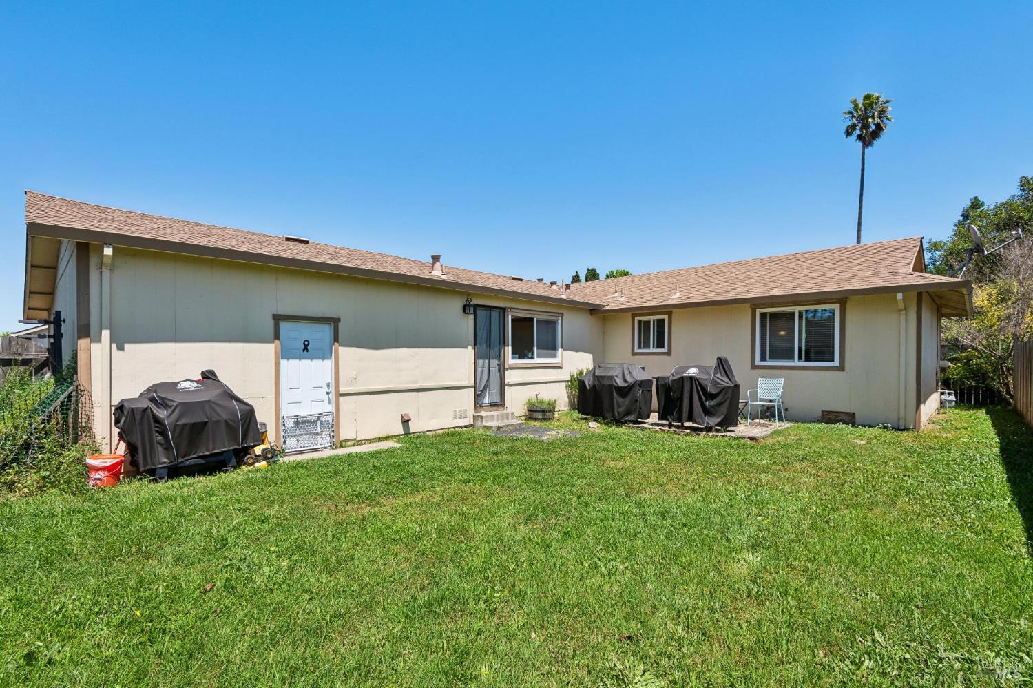 7293 Circle Drive