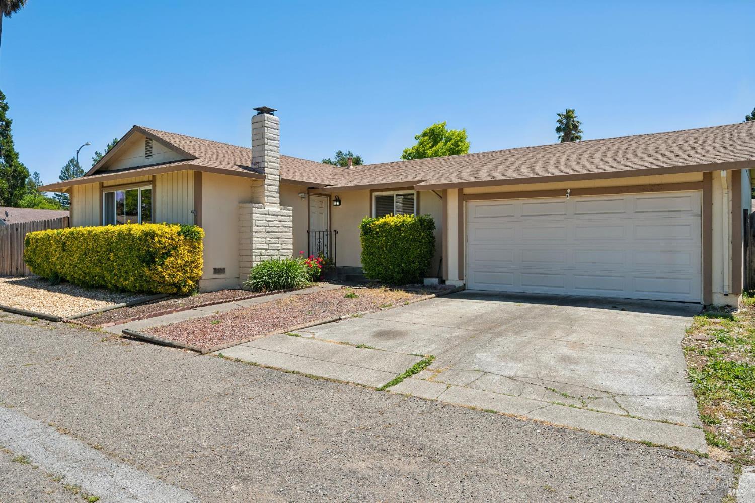 7293 Circle Drive