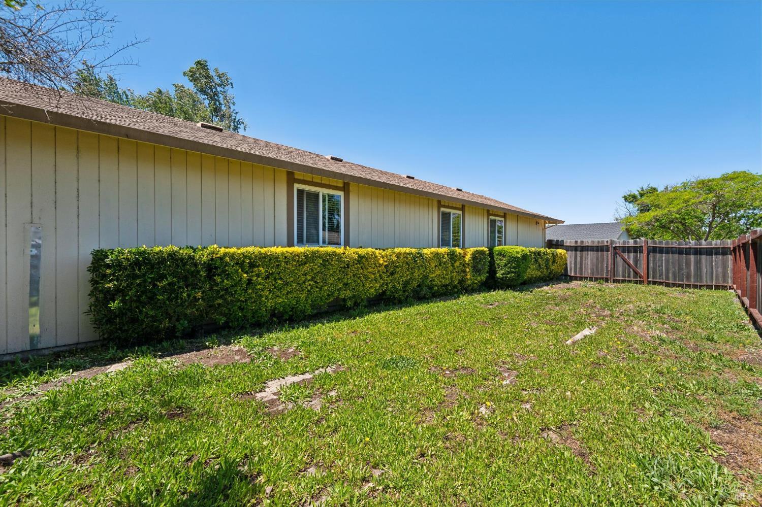 7293 Circle Drive