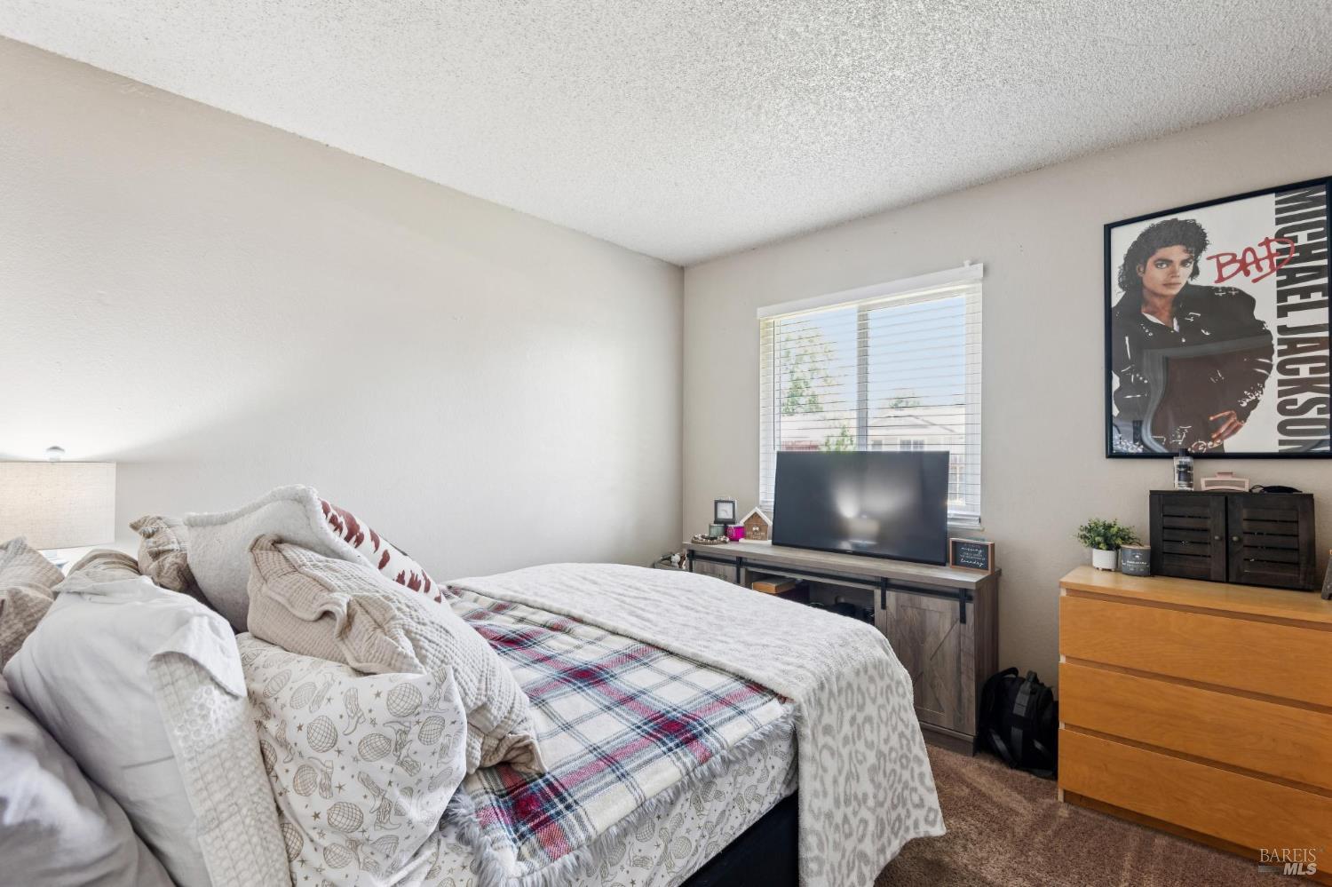 7293 Circle Drive