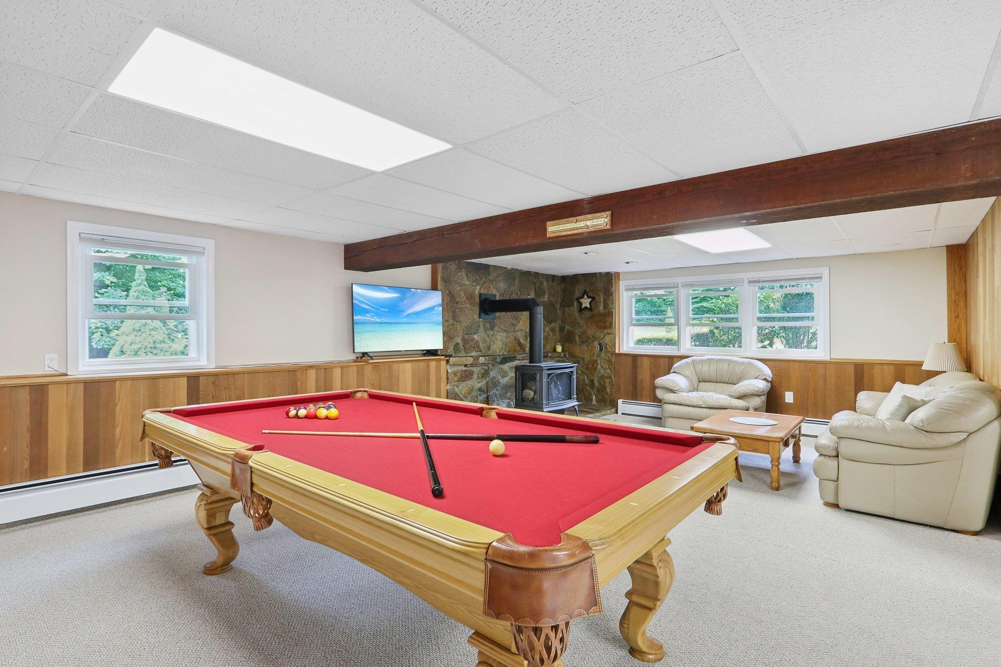 20 Golden Oaks Drive