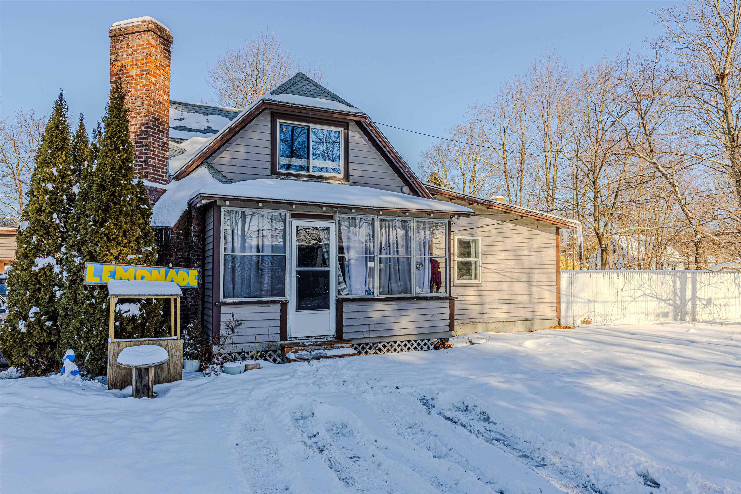 25 Manor Road
