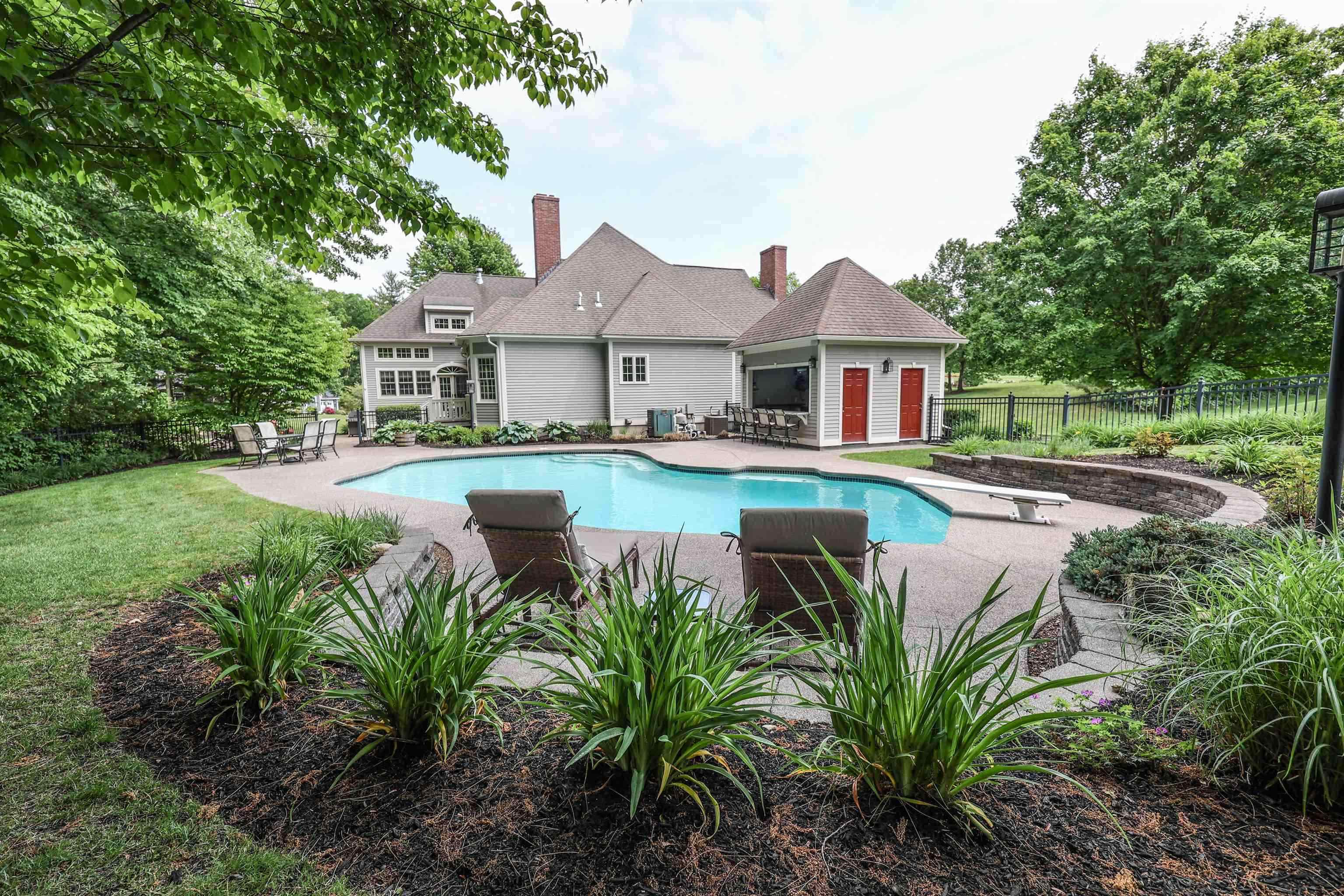 7 Golfview Road