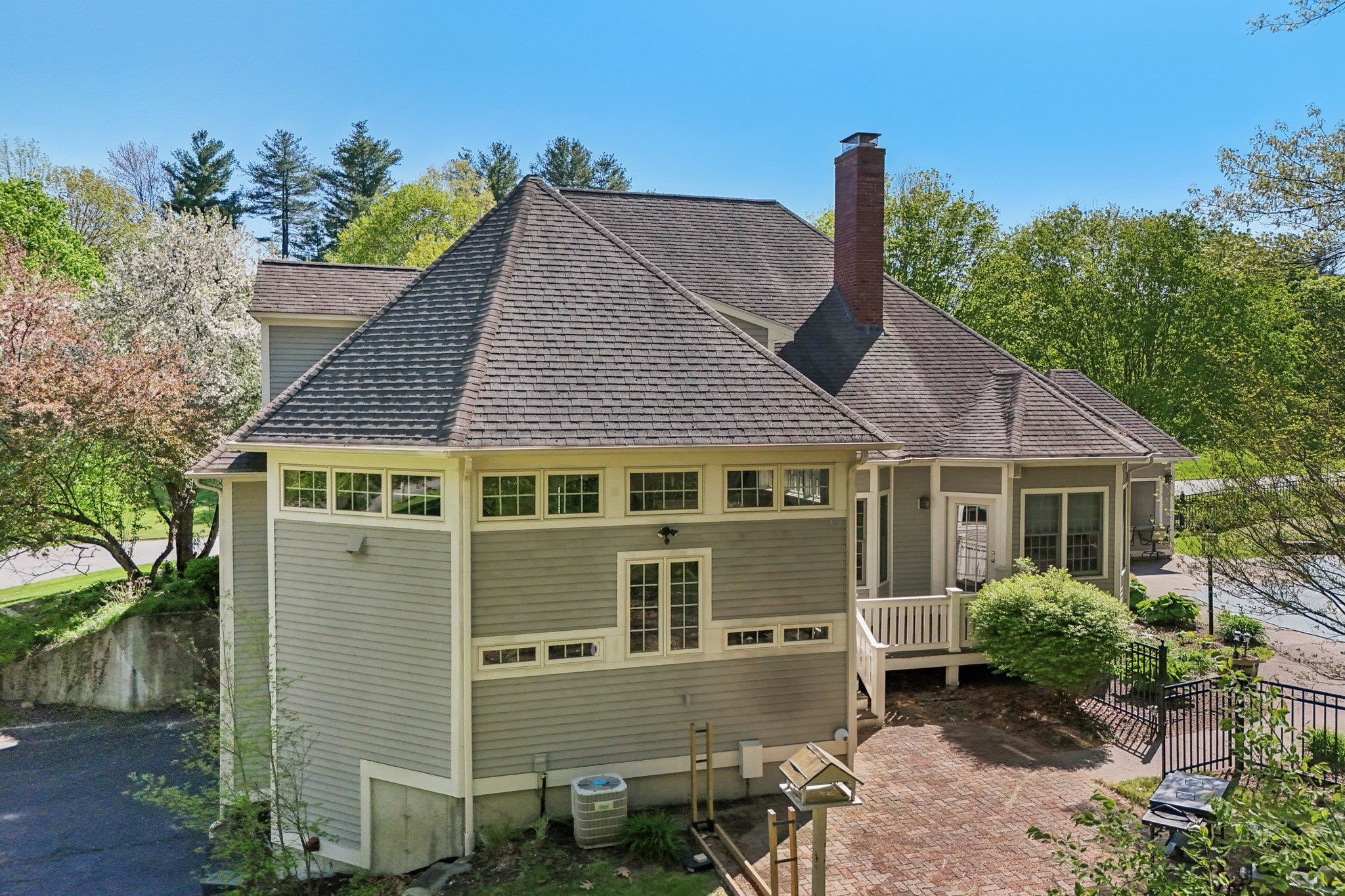 7 Golfview Road