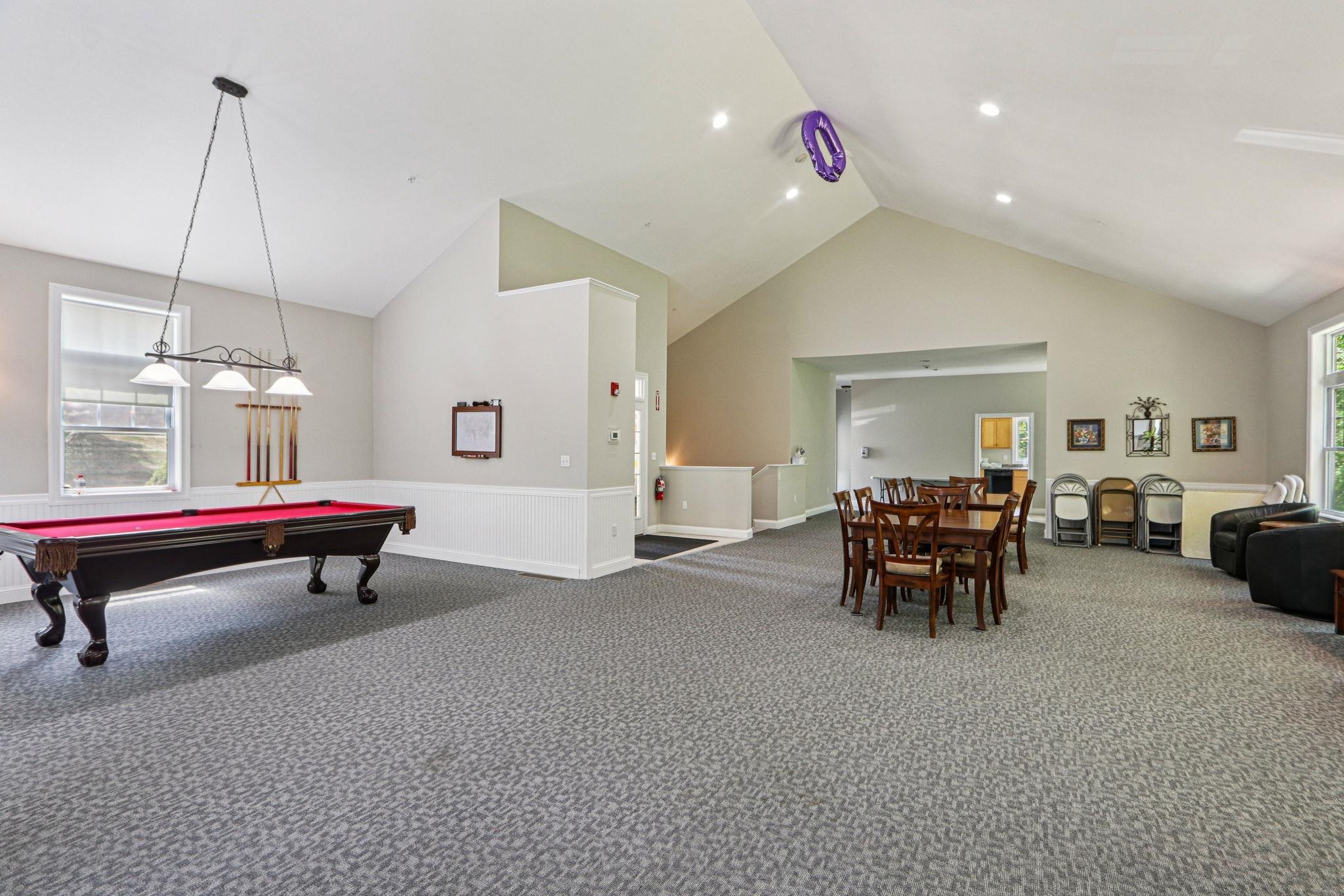 8 Sherwood Road Unit: 1