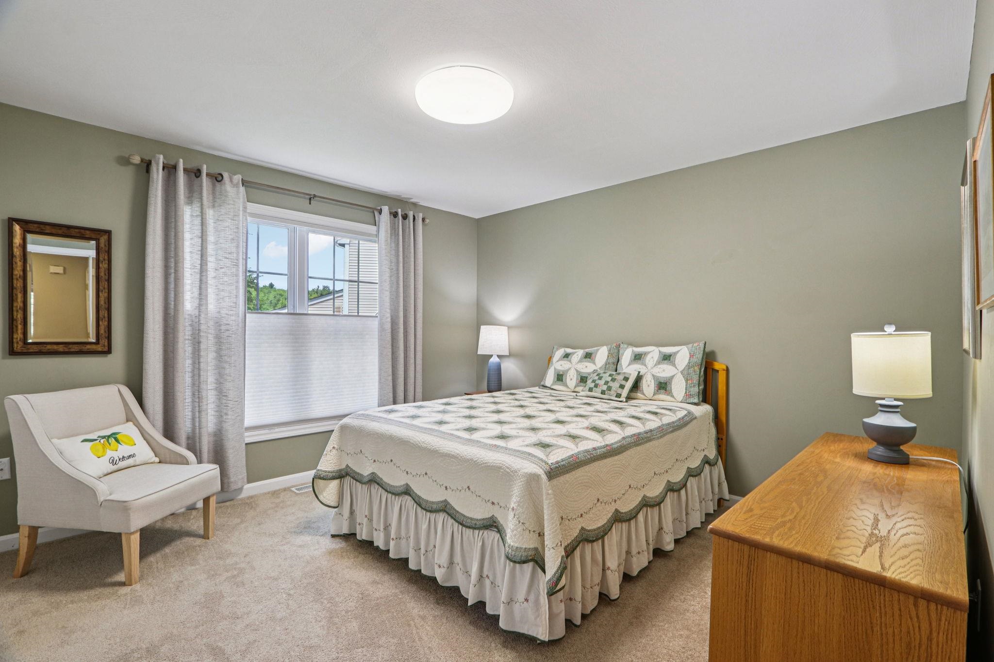 8 Sherwood Road Unit: 1