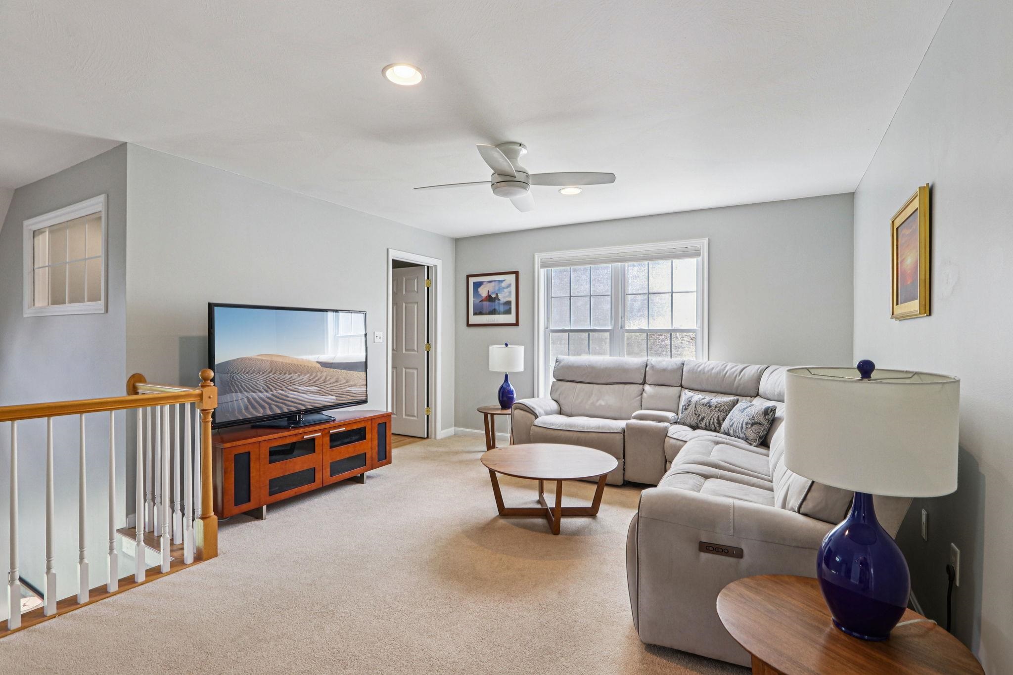 8 Sherwood Road Unit: 1