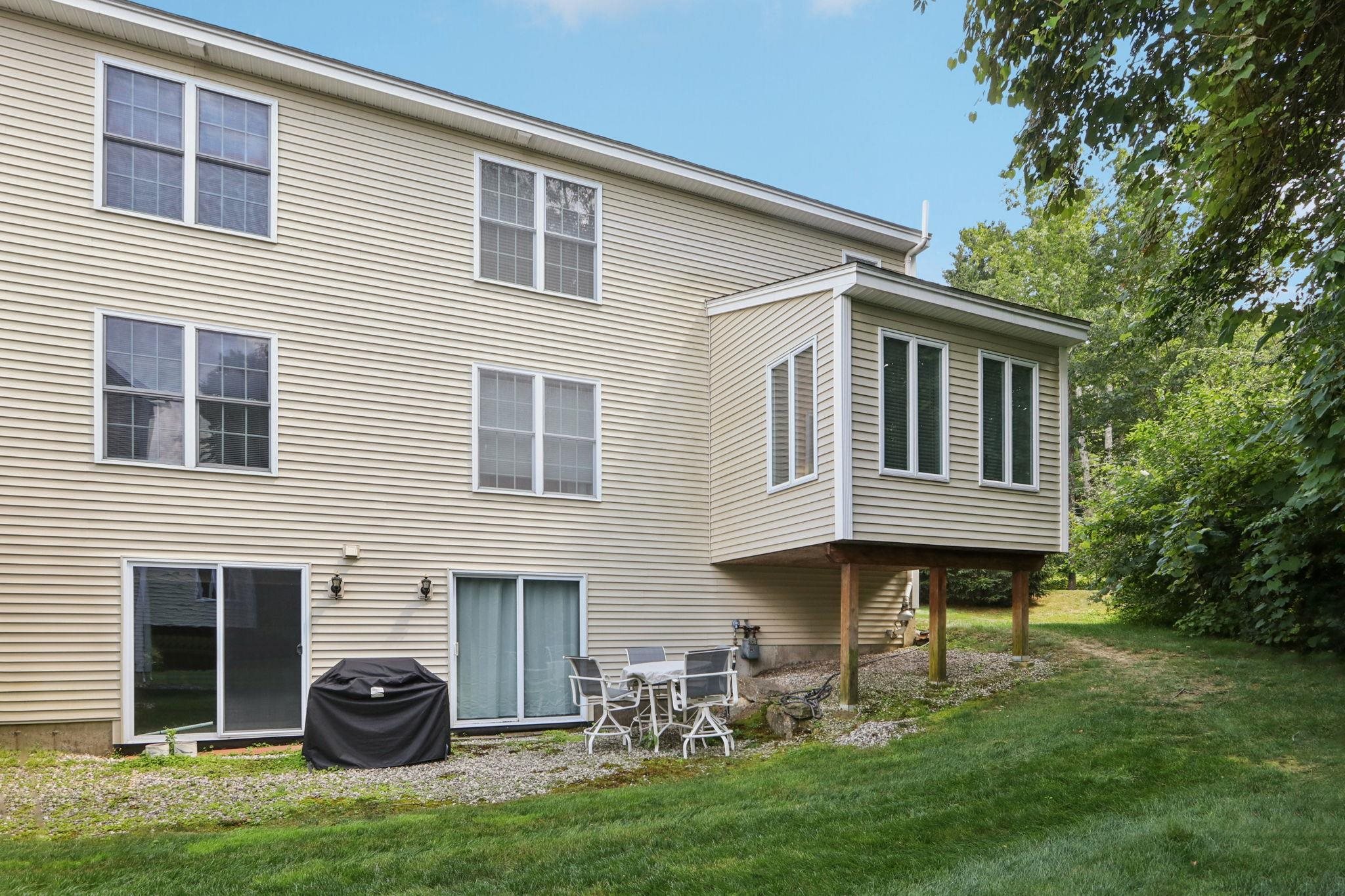 8 Sherwood Road Unit: 1