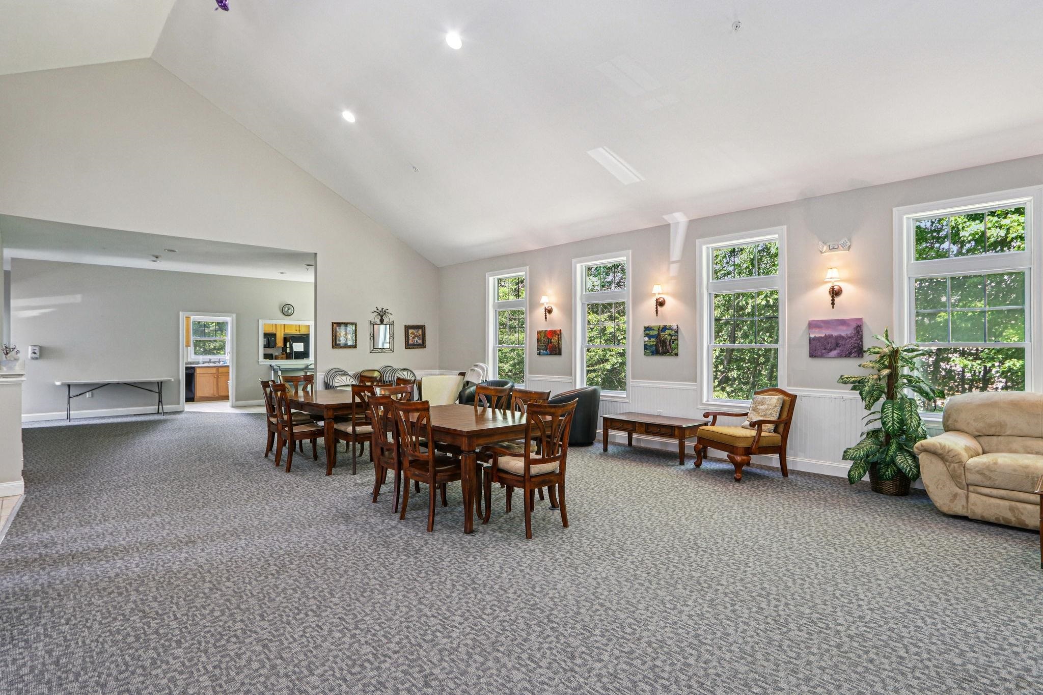 8 Sherwood Road Unit: 1