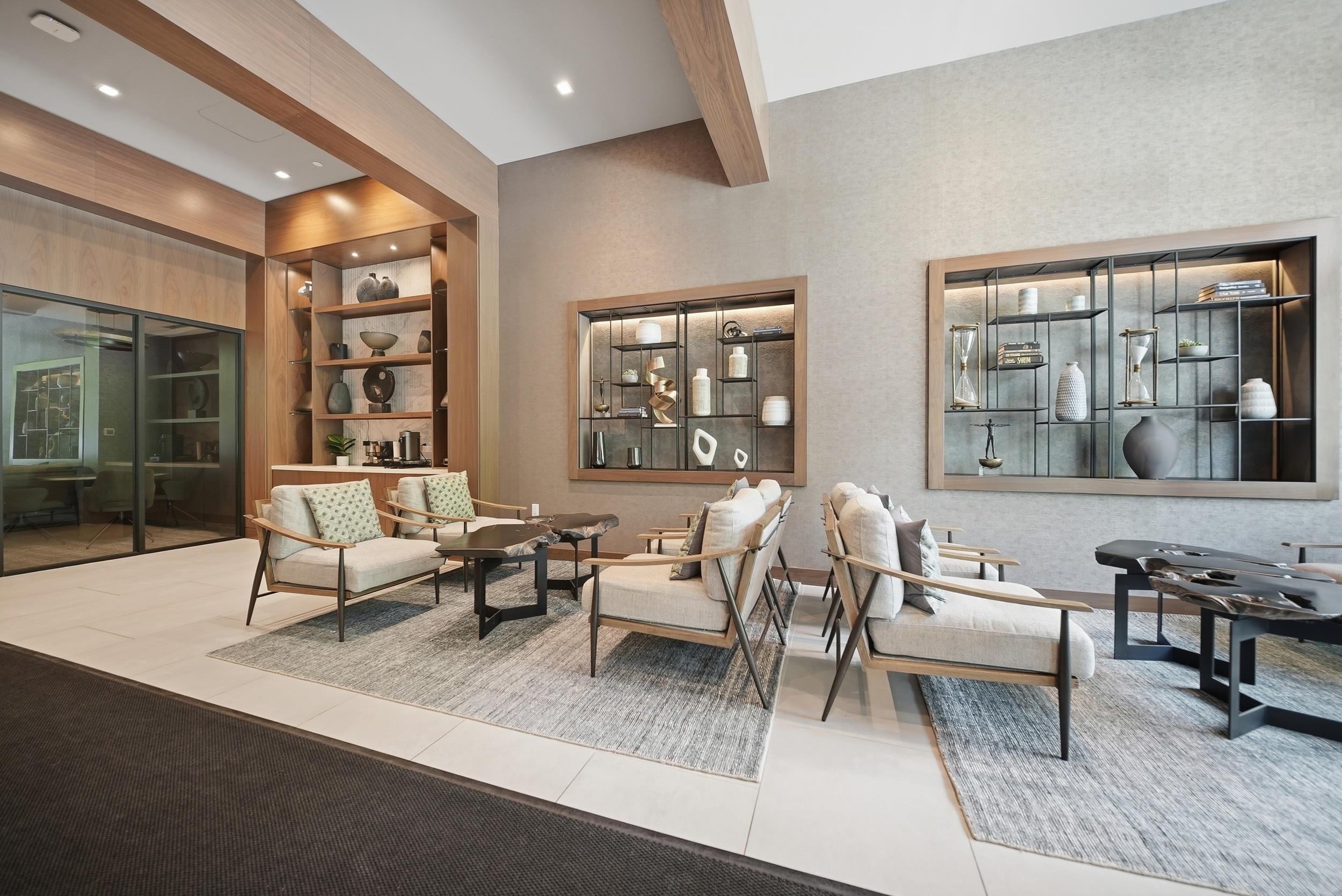 18 Artisan Drive Unit: Unit 207