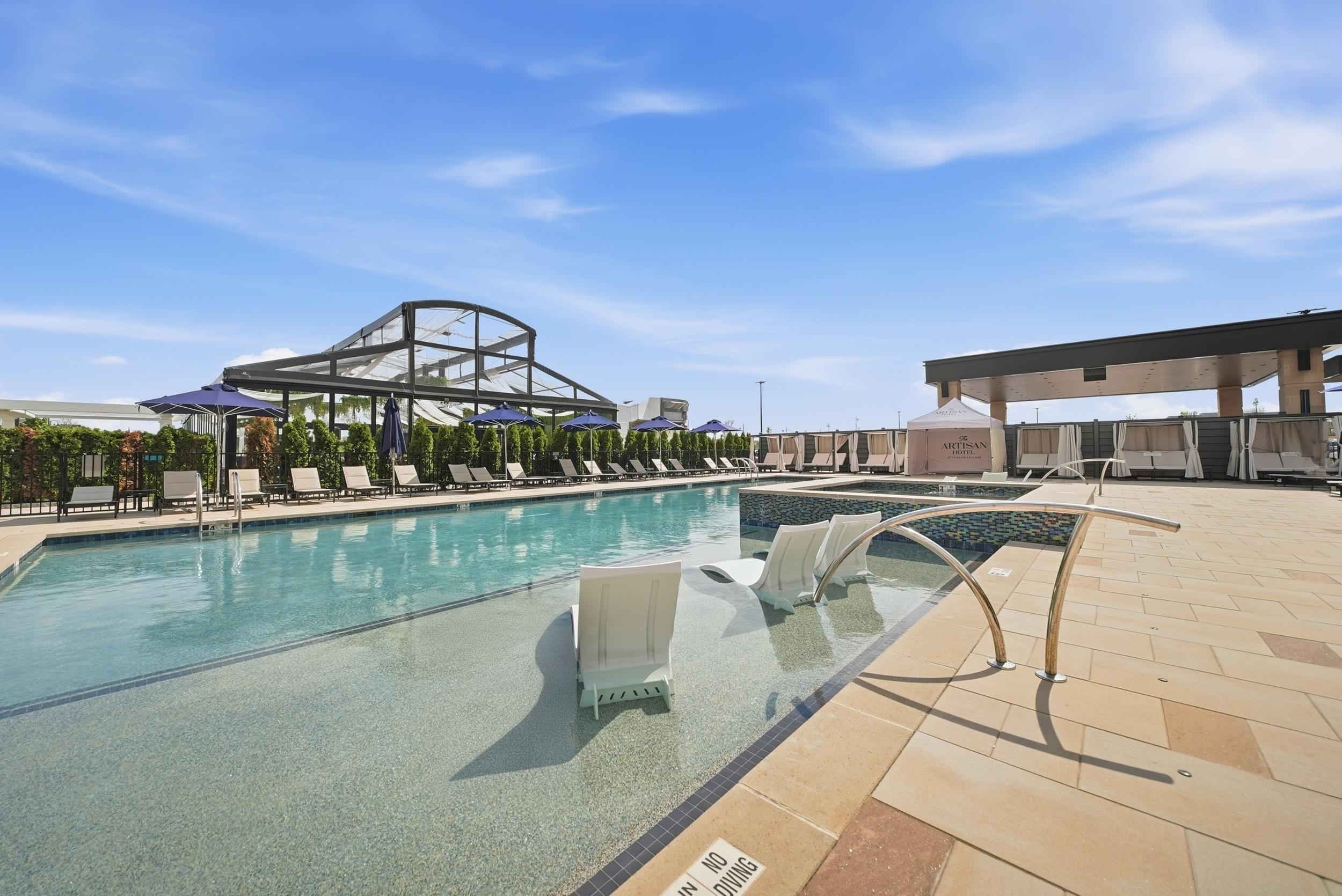 18 Artisan Drive Unit: Unit 207