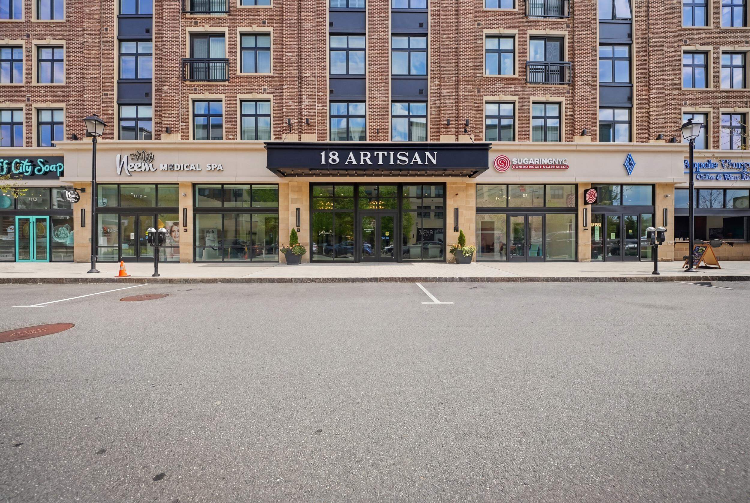 18 Artisan Drive Unit: Unit 207