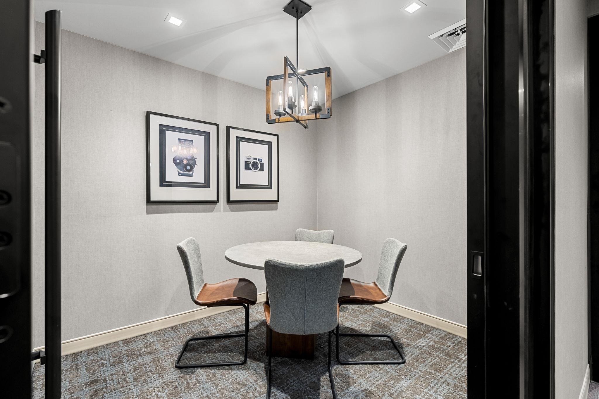 18 Artisan Drive Unit: Unit 207