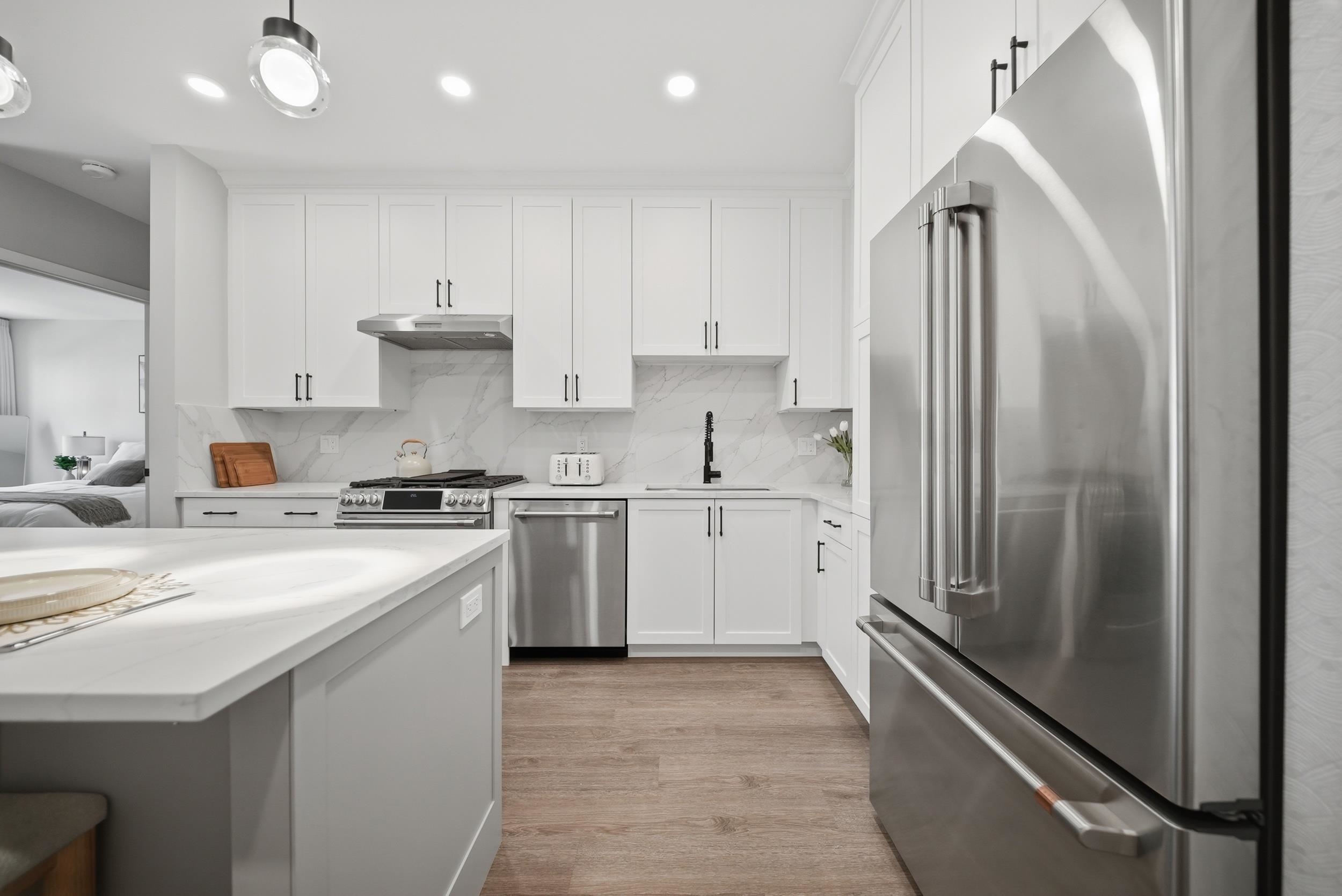 18 Artisan Drive Unit: Unit 207