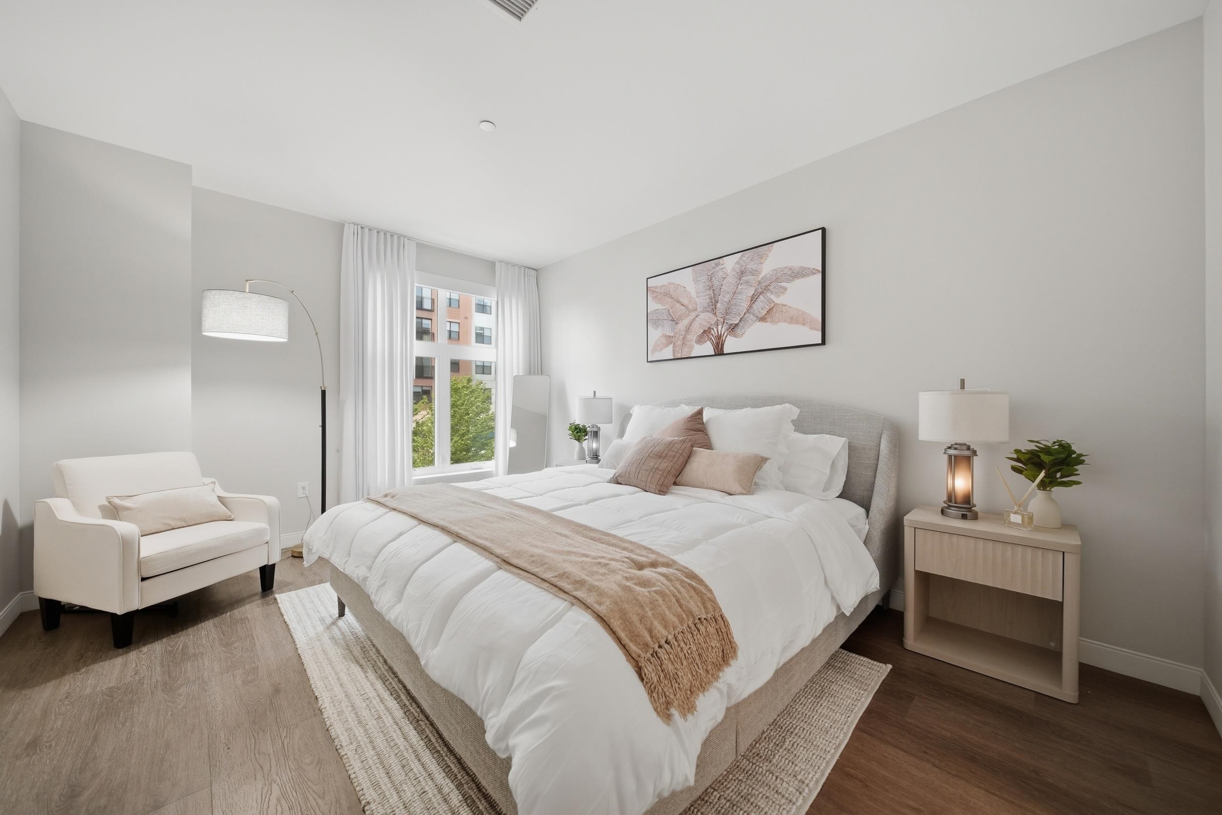 18 Artisan Drive Unit: Unit 207