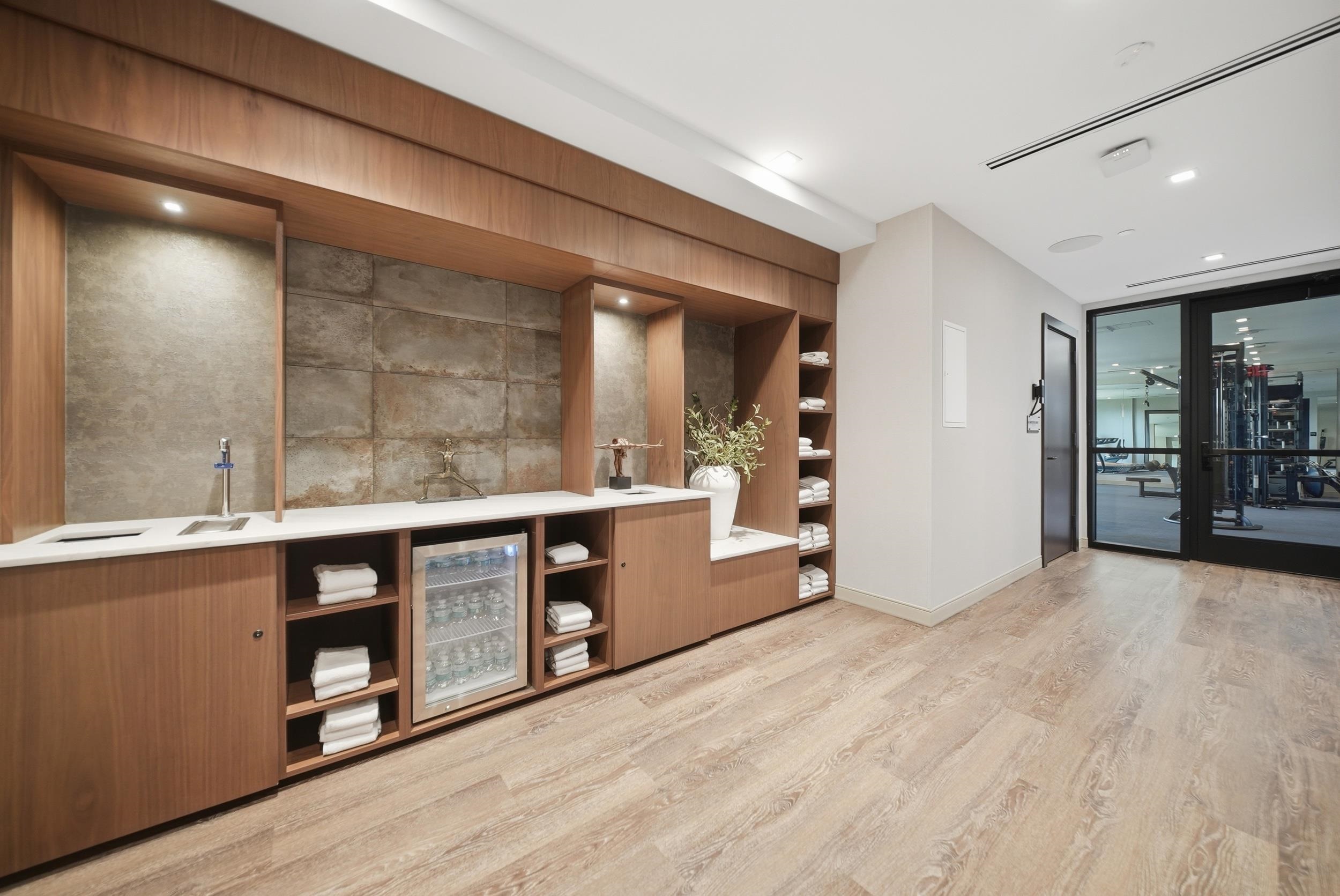 18 Artisan Drive Unit: Unit 207
