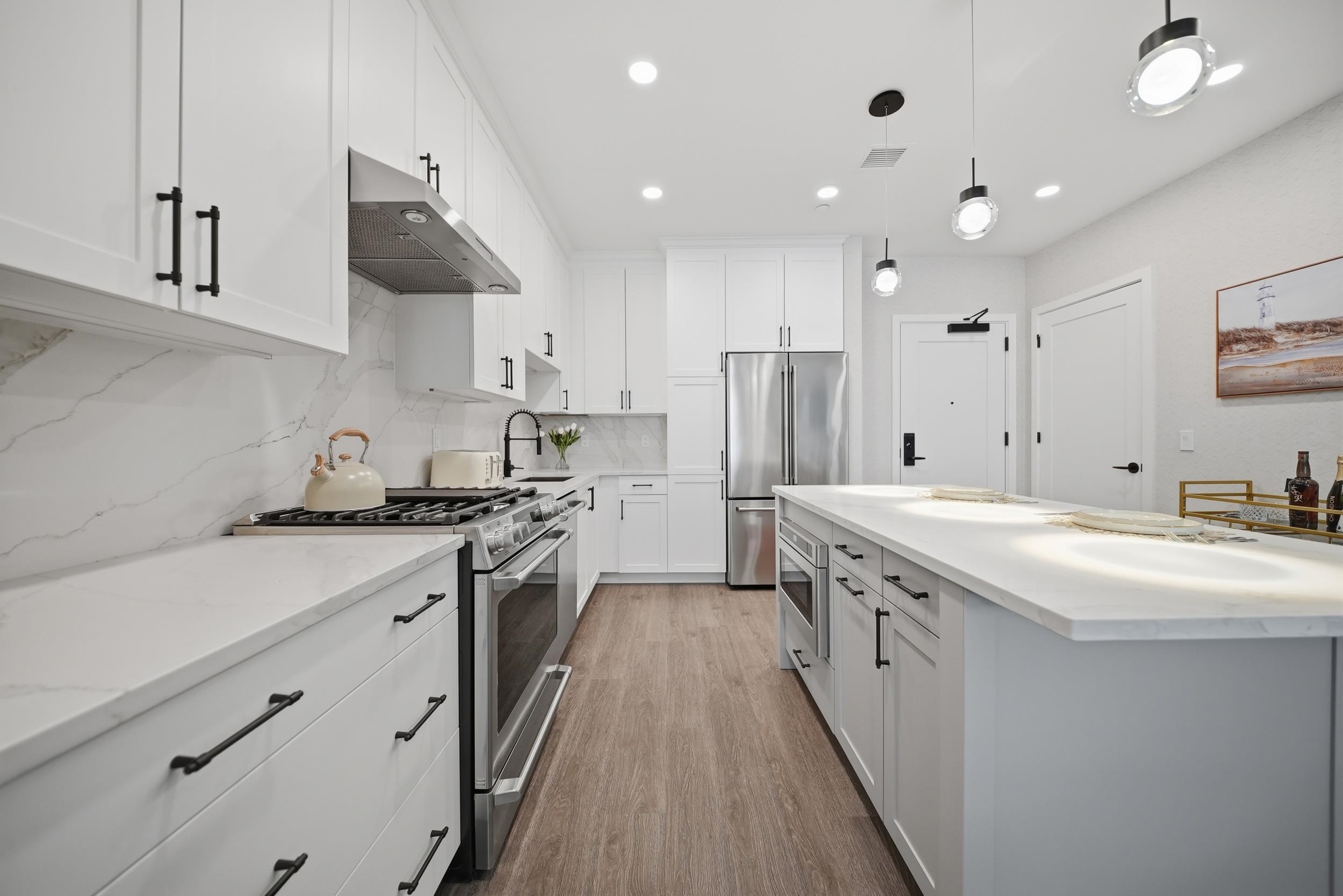 18 Artisan Drive Unit: Unit 207