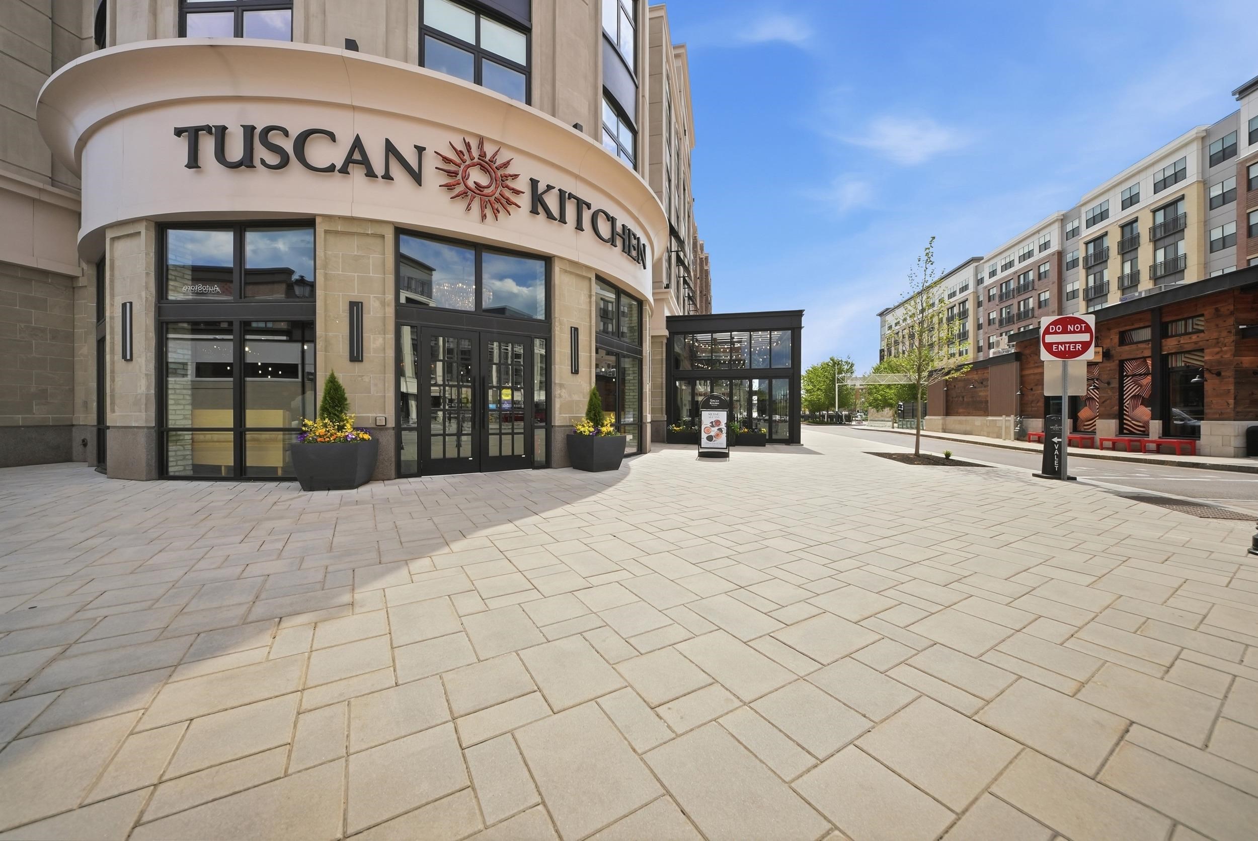 18 Artisan Drive Unit: Unit 207