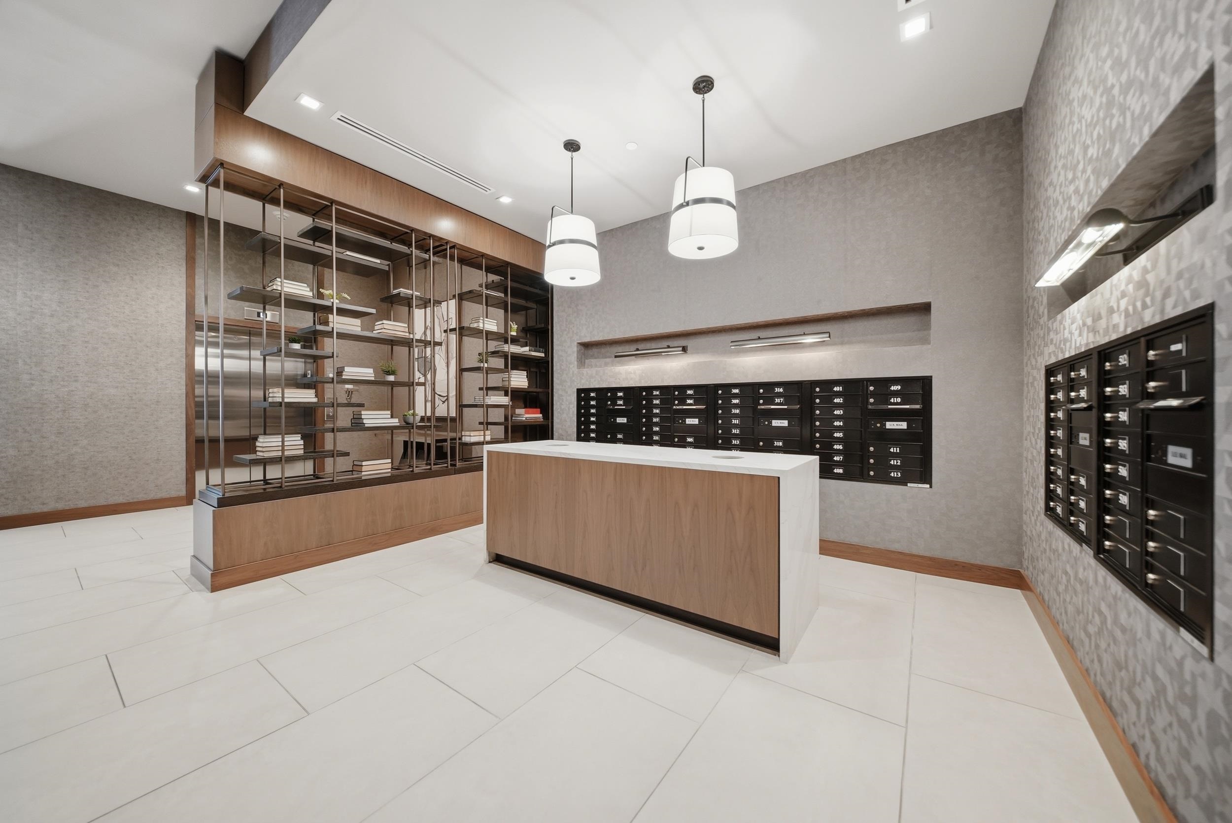 18 Artisan Drive Unit: Unit 207