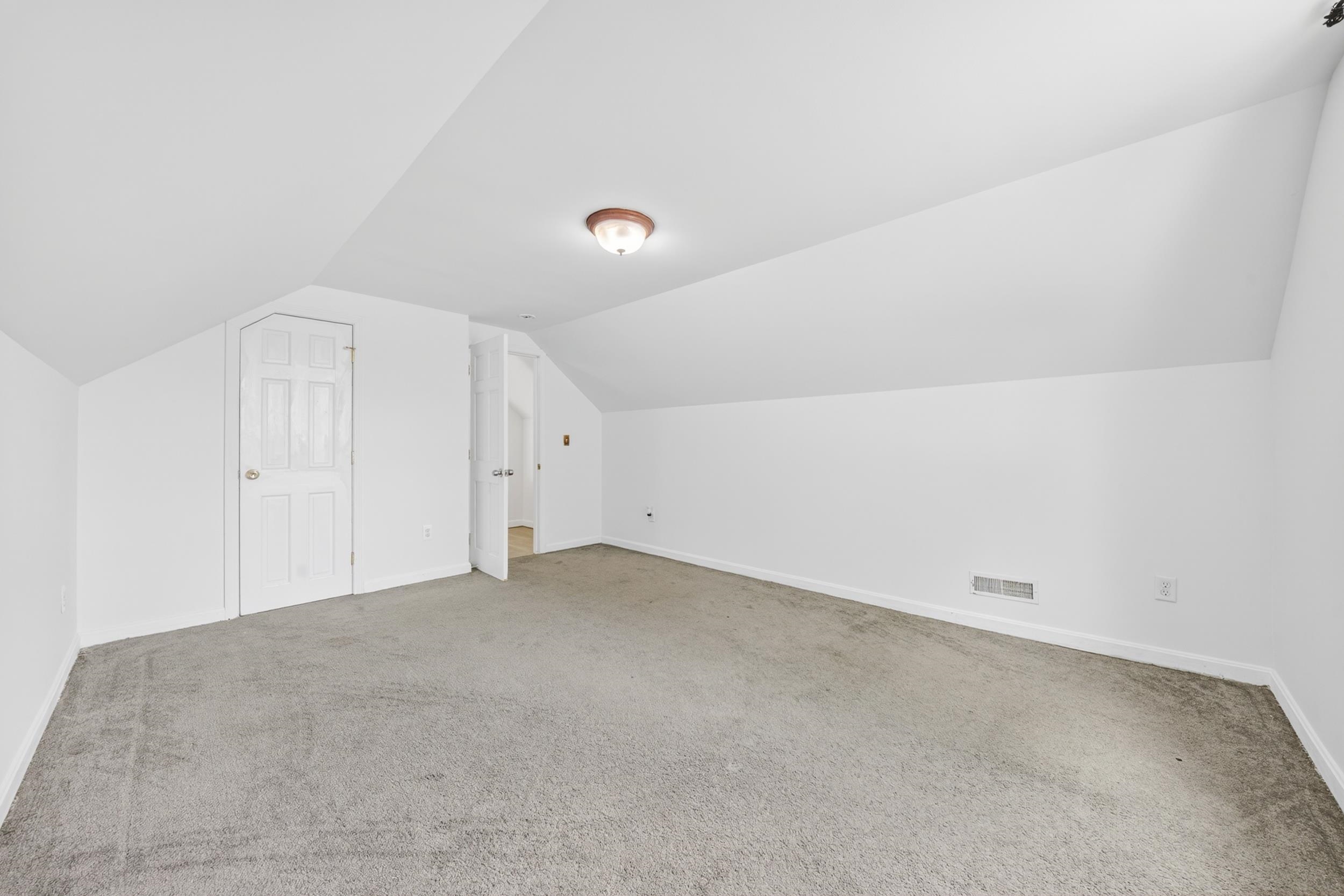 526 Pembroke Street