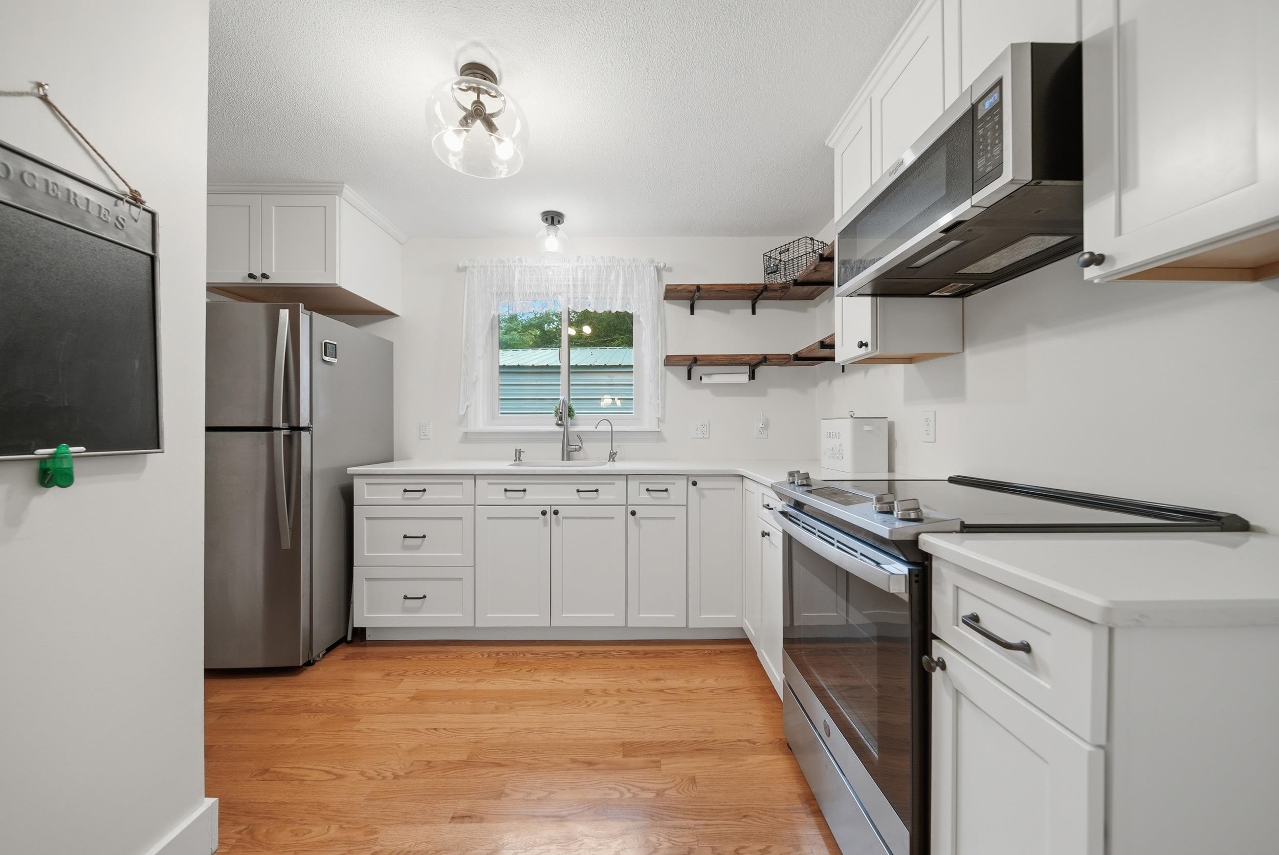 288 Island Pond Road