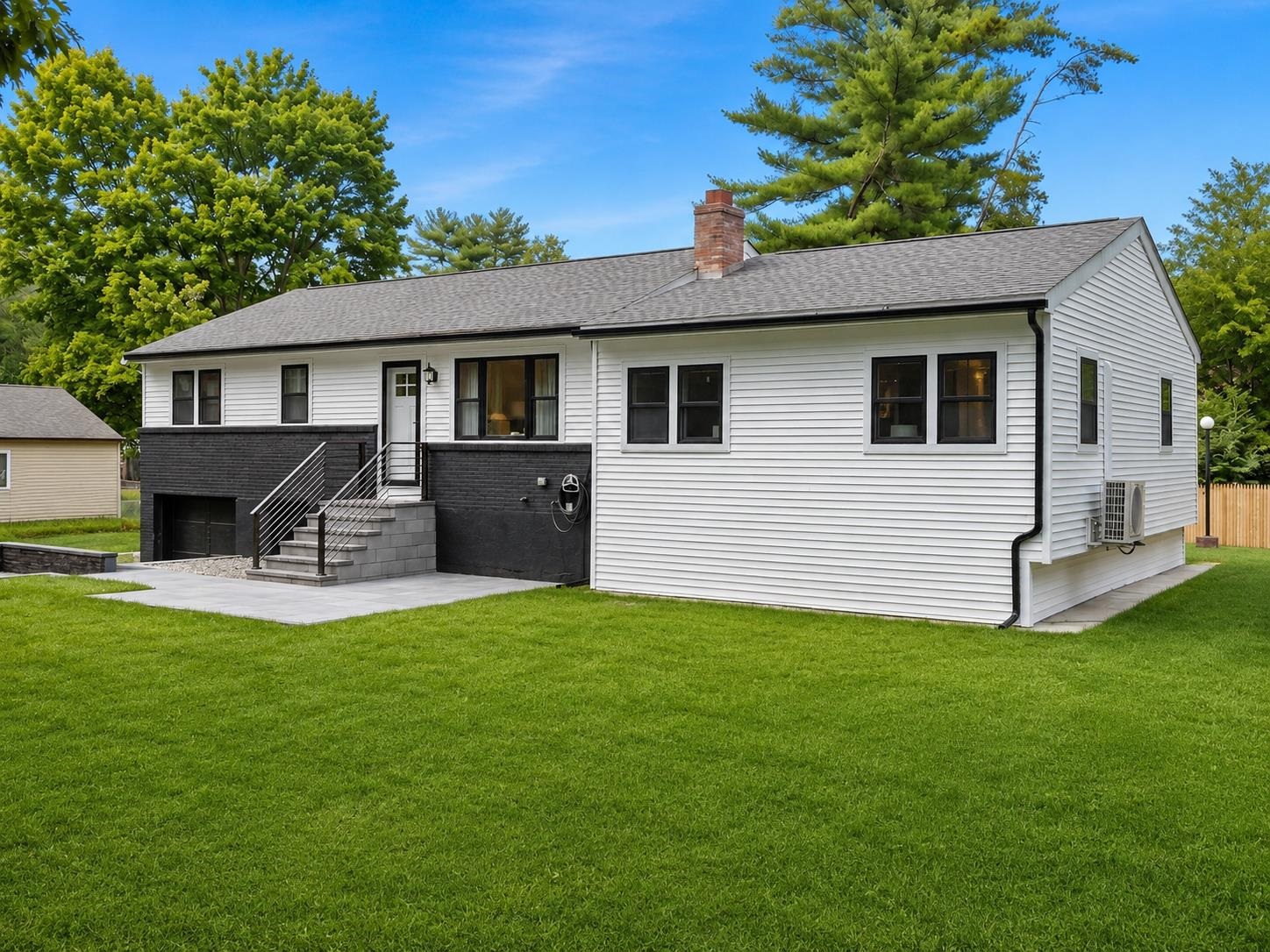 11 Hanson Avenue