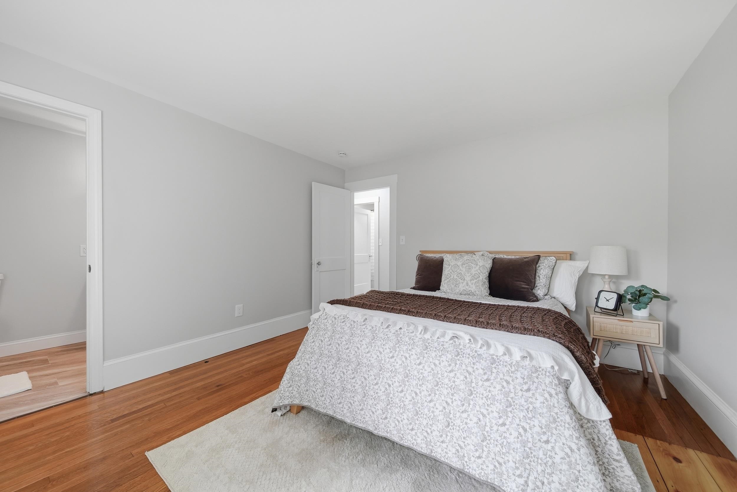 950 Route 103 E